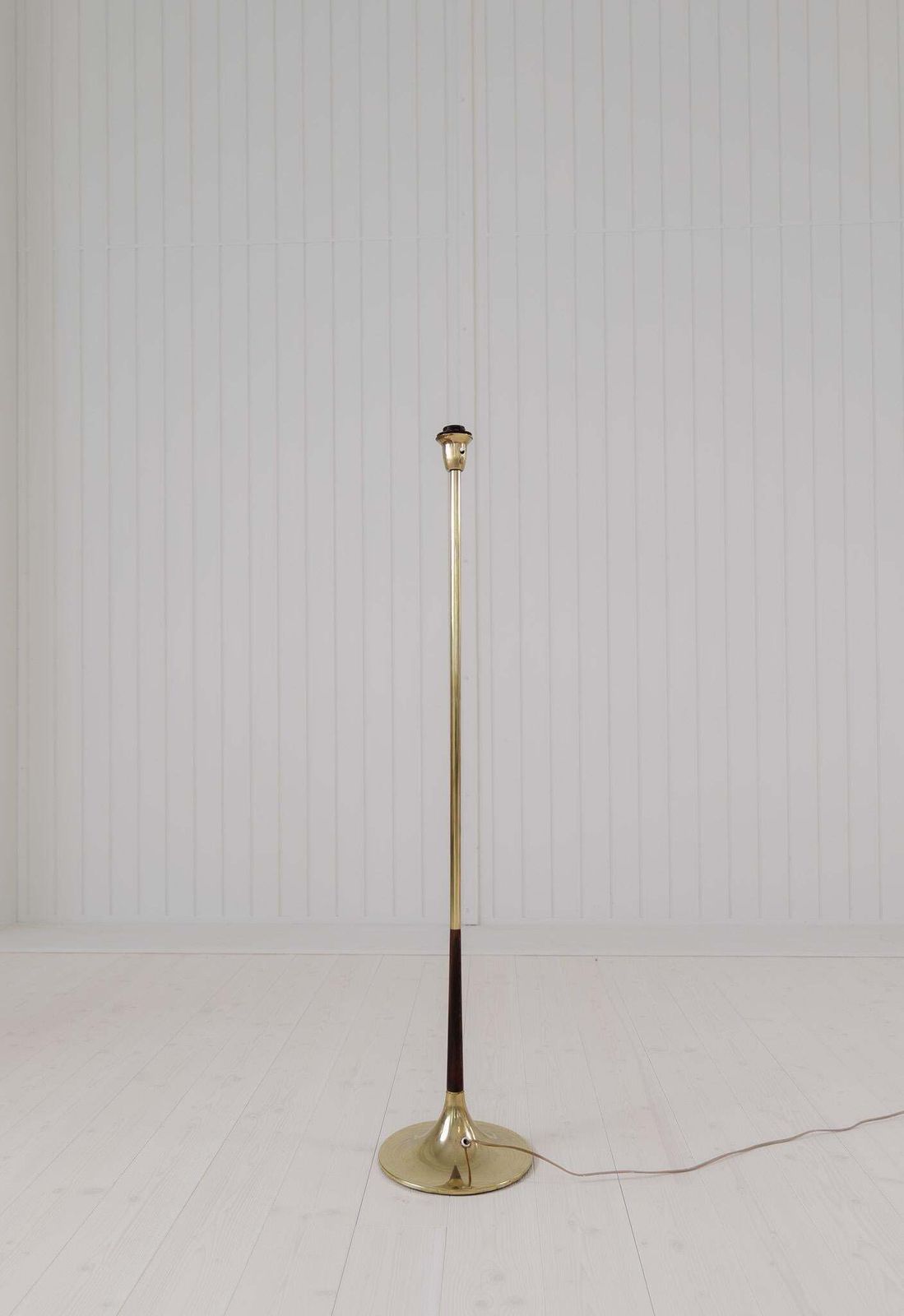 photo vinterior Midcentury Modern Trumpet Shaped Brass Floor Lamp, Sweden, 1960s
