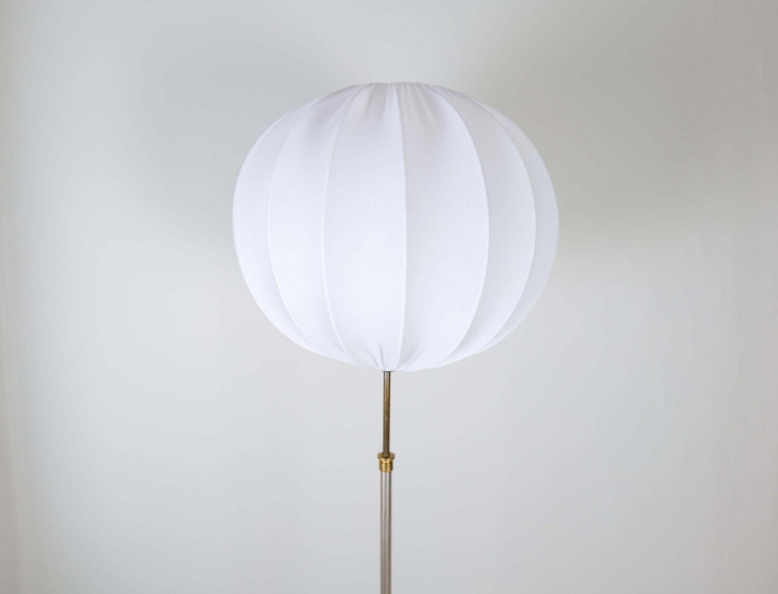 Art Deco Floor Lamp In Brass With Blackened Wood Sweden, 1940s photo vinterior