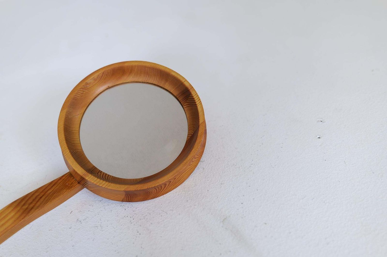 Midcentury Mirror/Hand Mirror In Pine Sweden 1970s photo 522.0