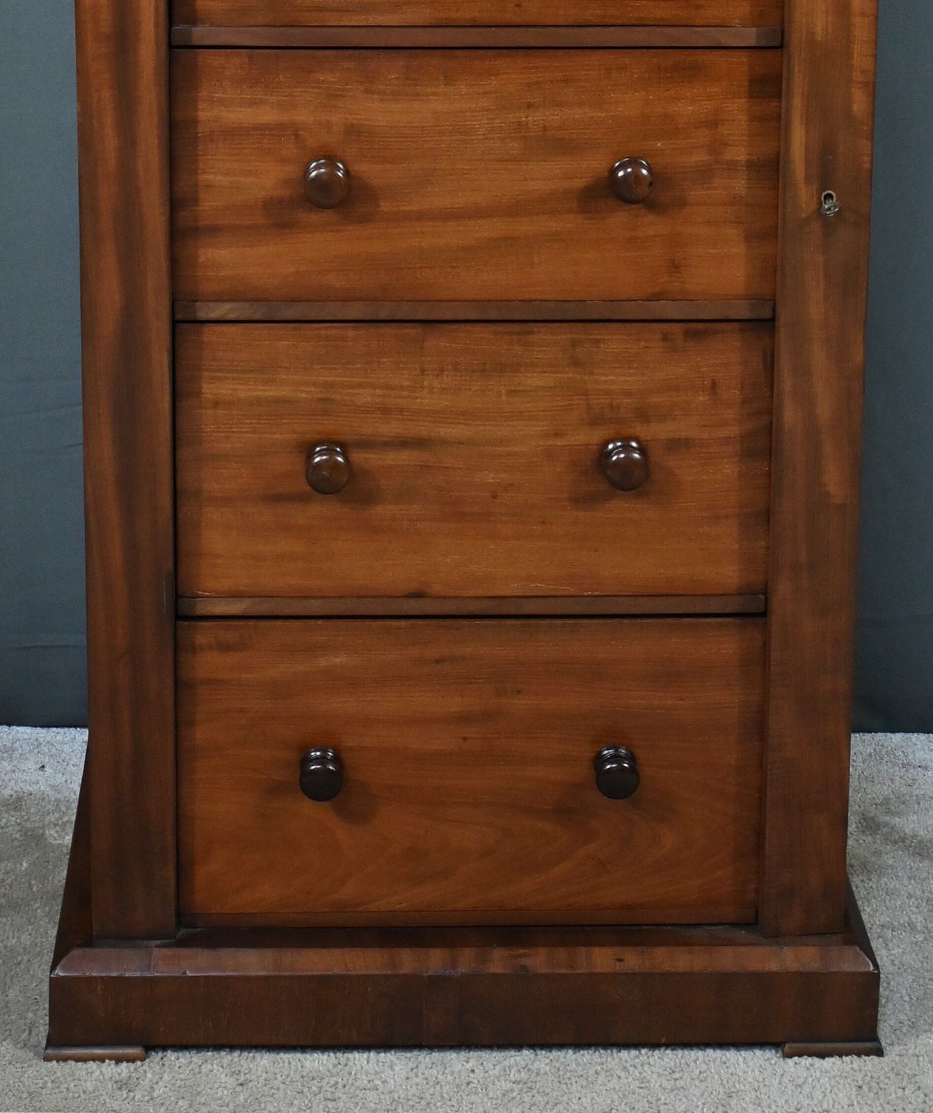 photo furniture Small Wellington Mahogany Secretary, Victorian Period, England – Part 2 Of The 19th Century