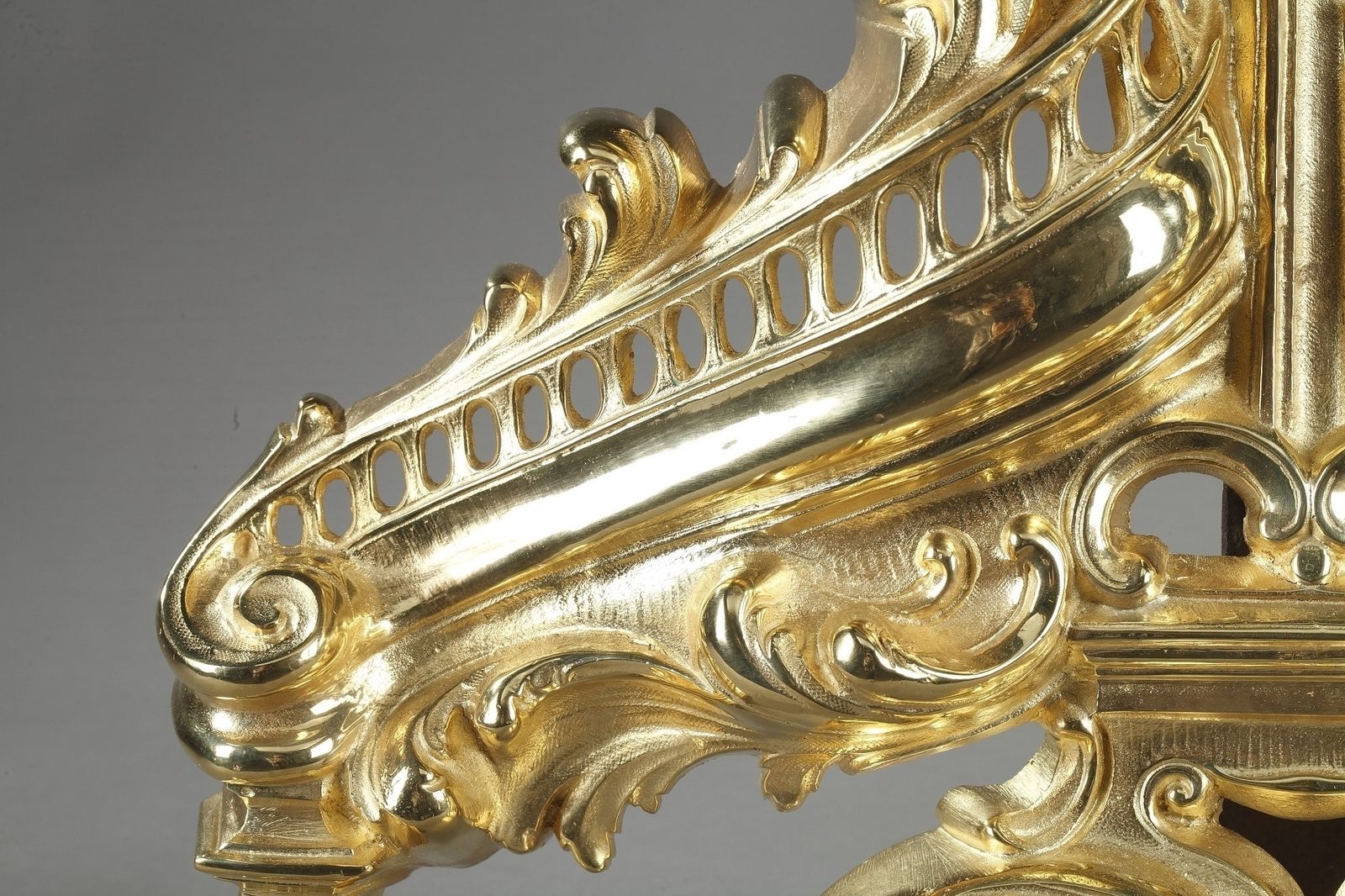 Napoleon III Rocaille Style Ormolu Bronze Fireplace Andirons photo vinterior