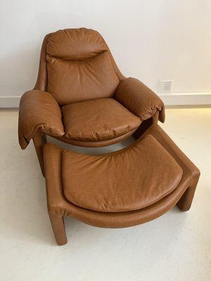 Set Of P60 Lounge Chair And Ottoman Attributed To Vittorio Introini