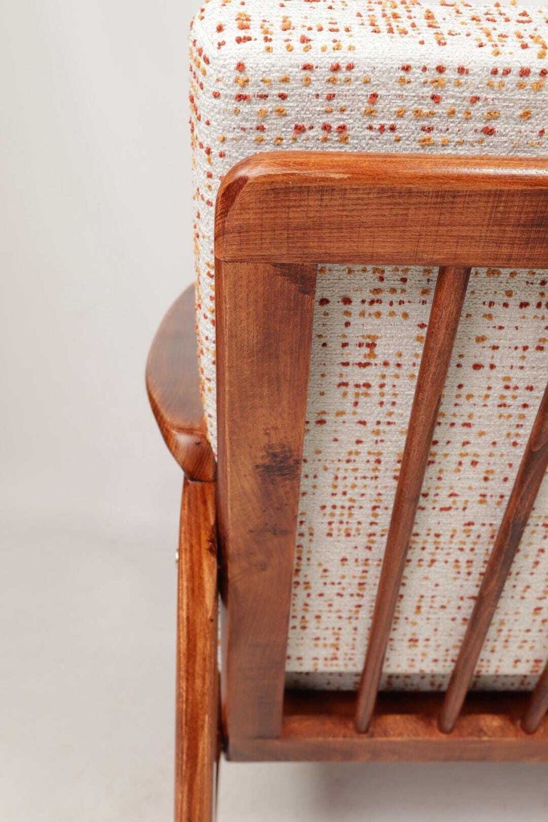 photo furniture Scandinavian Vintage Armchair Bouclè Cushions Dottin Mid Century Design