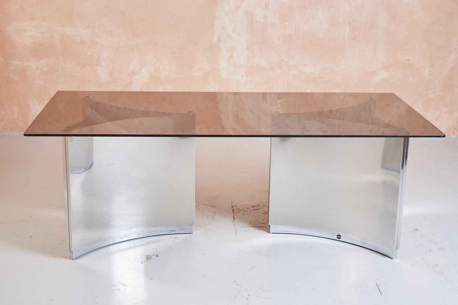 Ringo Starr And Robin Cruikshank Designed Chrome Nickel Plated And Smoked Glass Table Ror International  And Mastercraft Trilobi