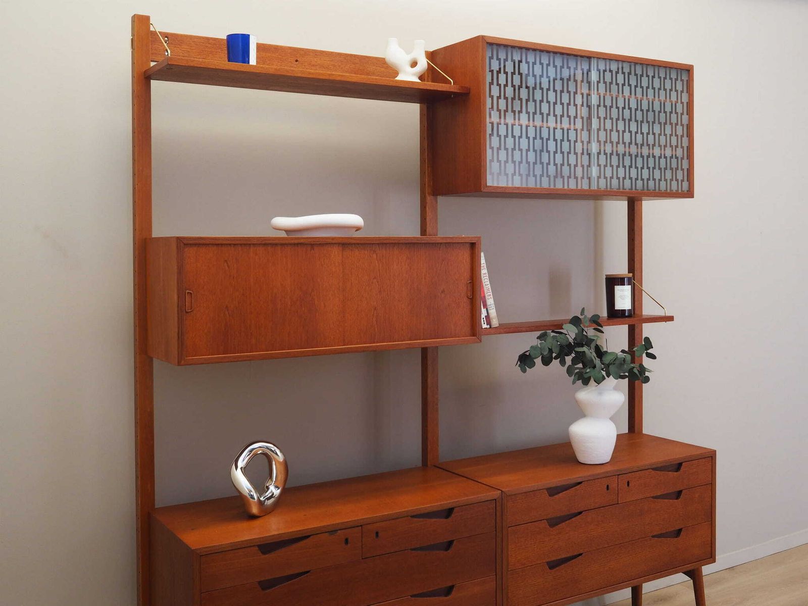 Teak Wall Unit, Norwegian Design, 1960s, Designer: Kjell Riise, Production: Brødrene Jåtog photo for sale
