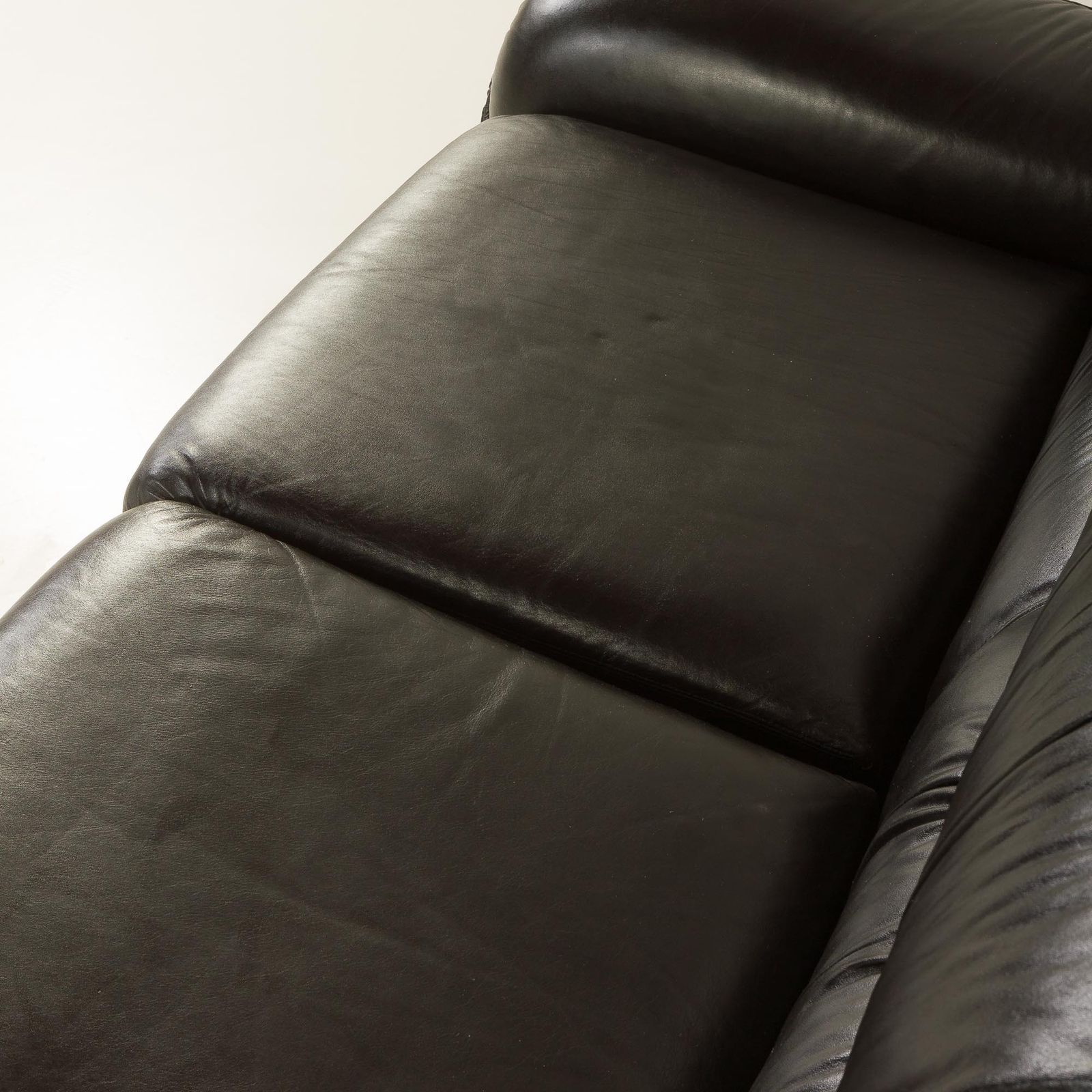 1205.0 Italian Mid Century Sofa By Linea Valentini, 1980s photo