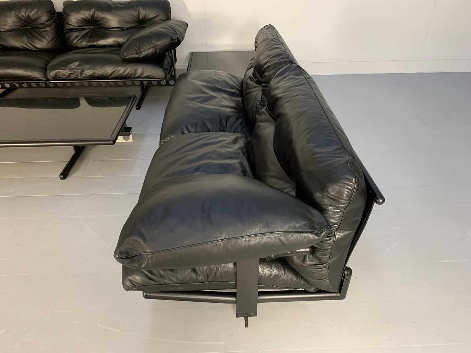 Poltrona Frau “Ouverture” 7 Seat Sofa & Marble Table Suite – In Black “Soul” Leather photo 29000.0
