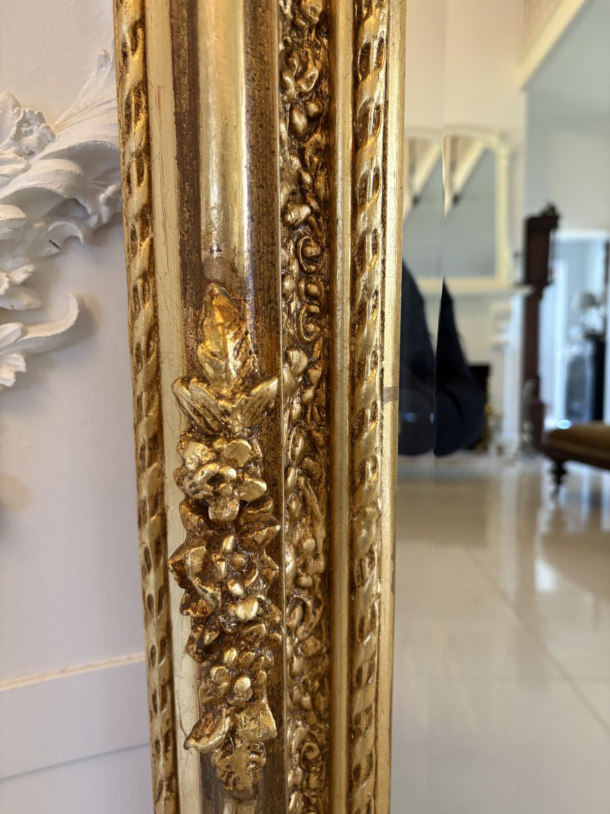 Outstanding Quality Antique Early 20th Century Carved Gilded Frame Wall Mirror photo furniture