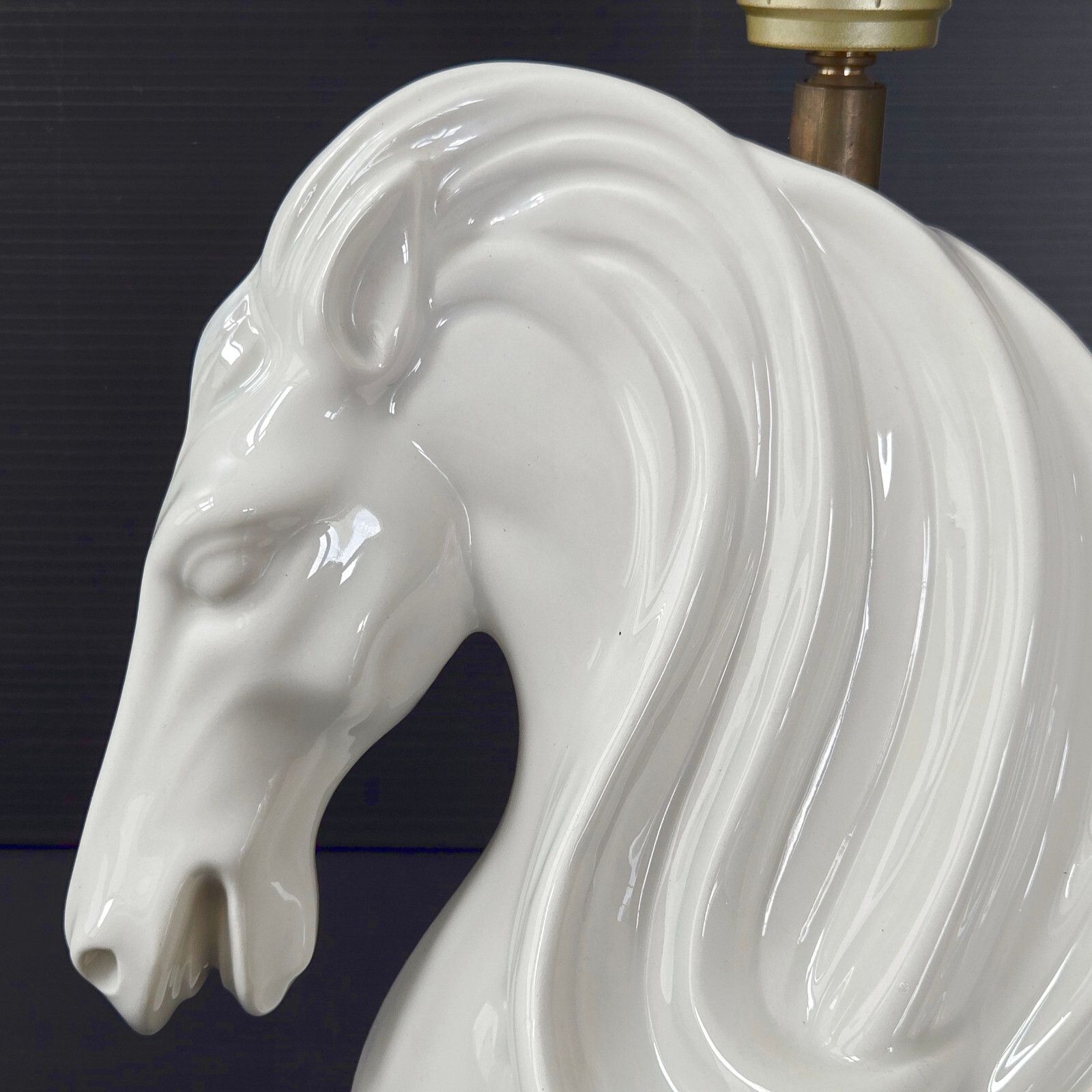 Vintage 1970s White Ceramic Horse & Mane Table Lamp 70s Retro photo for sale