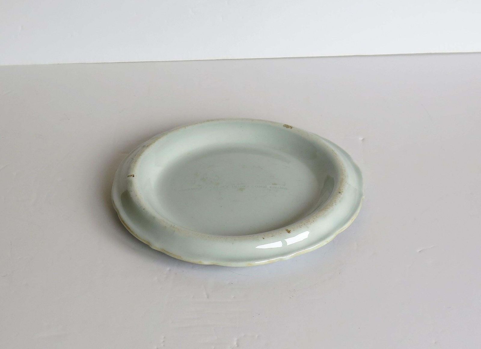 photo vinterior Early Mason's Ironstone Teapot Stand In Fence, Rock And Gold Flower Ptn