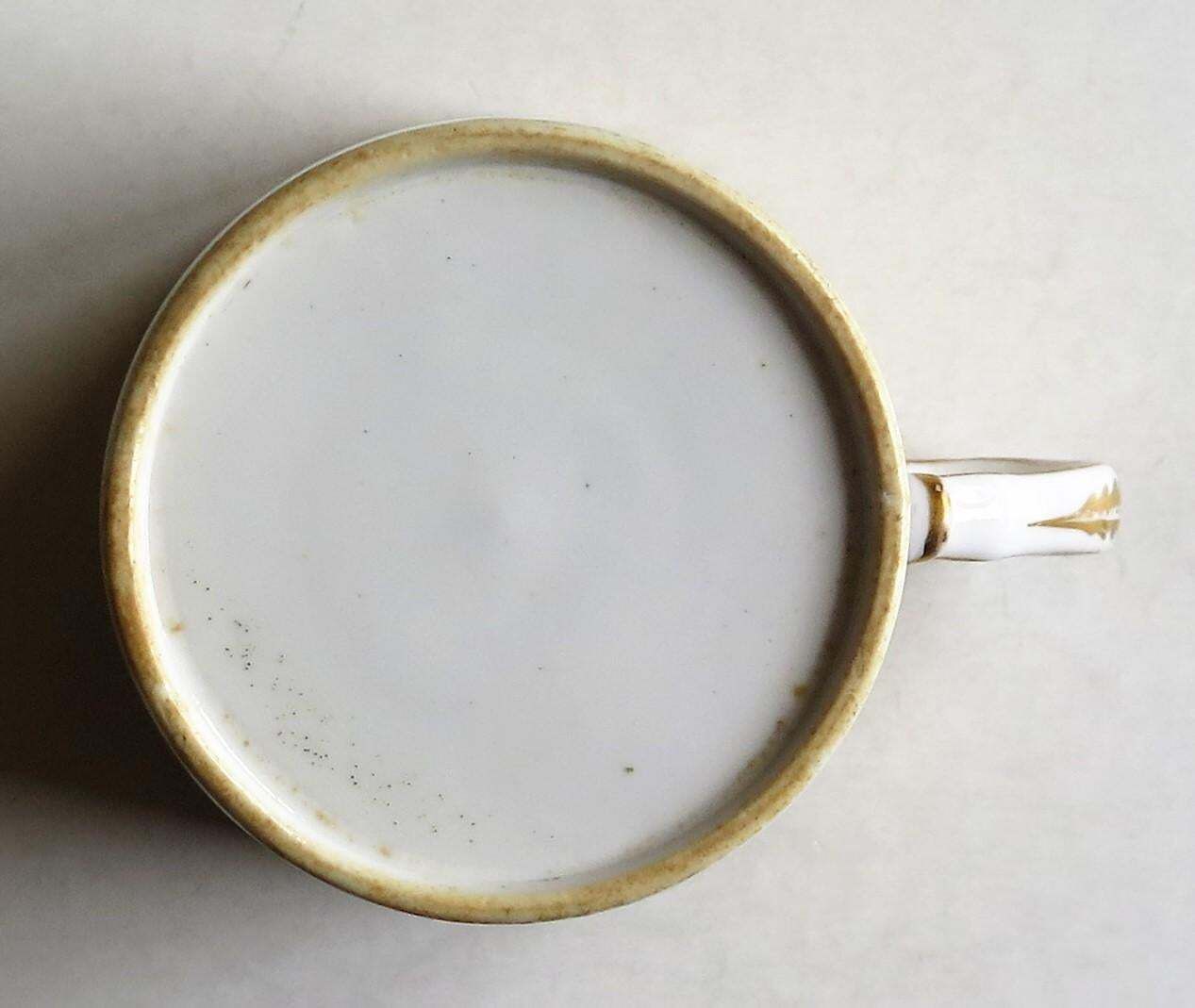 photo vinterior Early 19th Century Spode Porcelain Coffee Can All Hand Gilt Pattern, Circa 1810