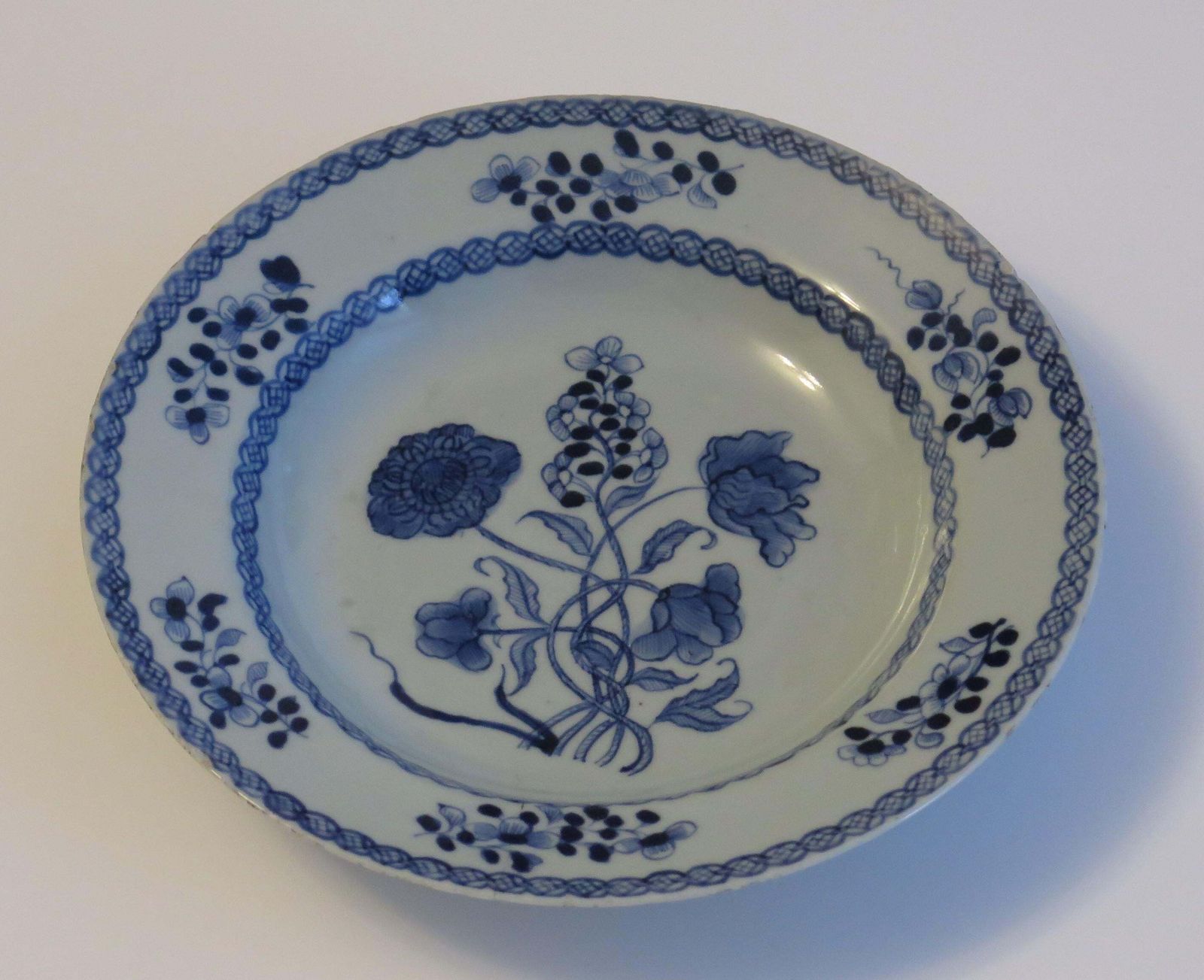 18th Century Chinese Plate Or Bowl Blue & White, Qing Qianlong Circa 1770 photo buy