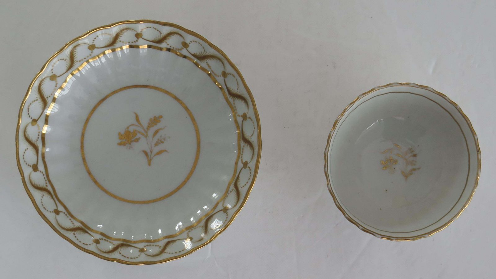 Fine Georgian New Hall Porcelain Tea Bowl & Saucer Gold Pattern 142, Circa 1785 photo Home Decor