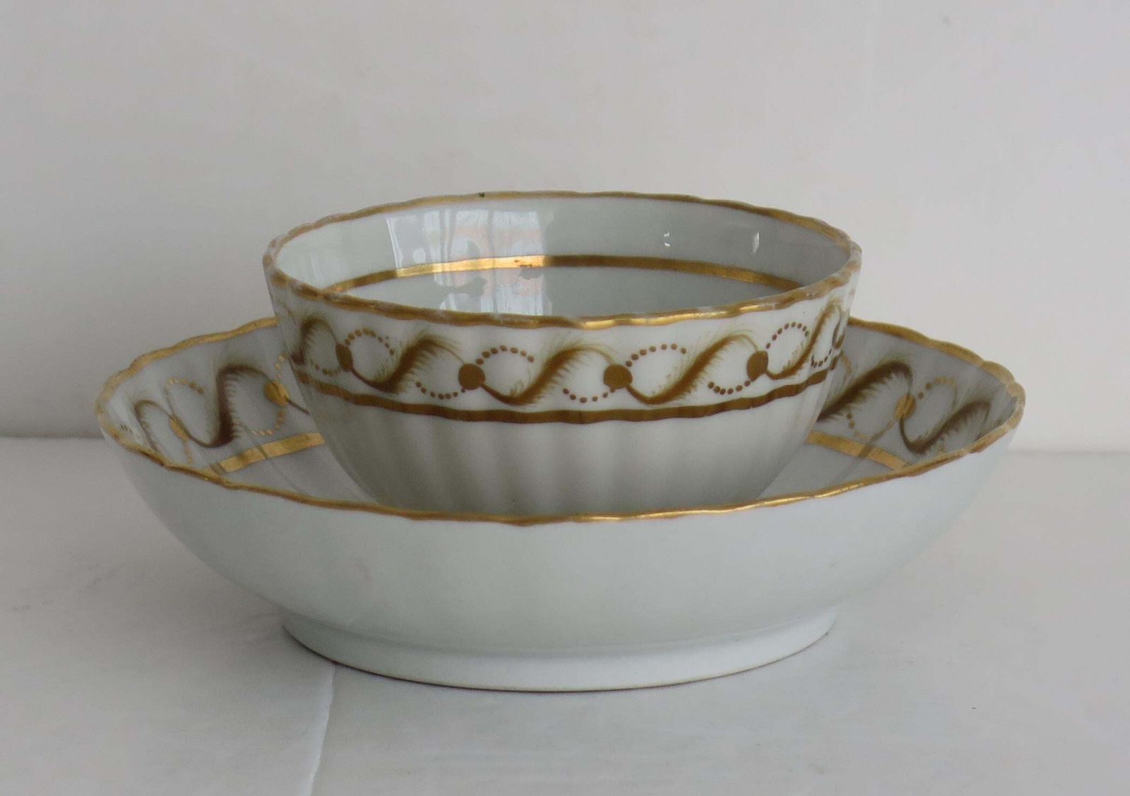 Fine Georgian New Hall Porcelain Tea Bowl & Saucer Gold Pattern 142, Circa 1785 photo vinterior