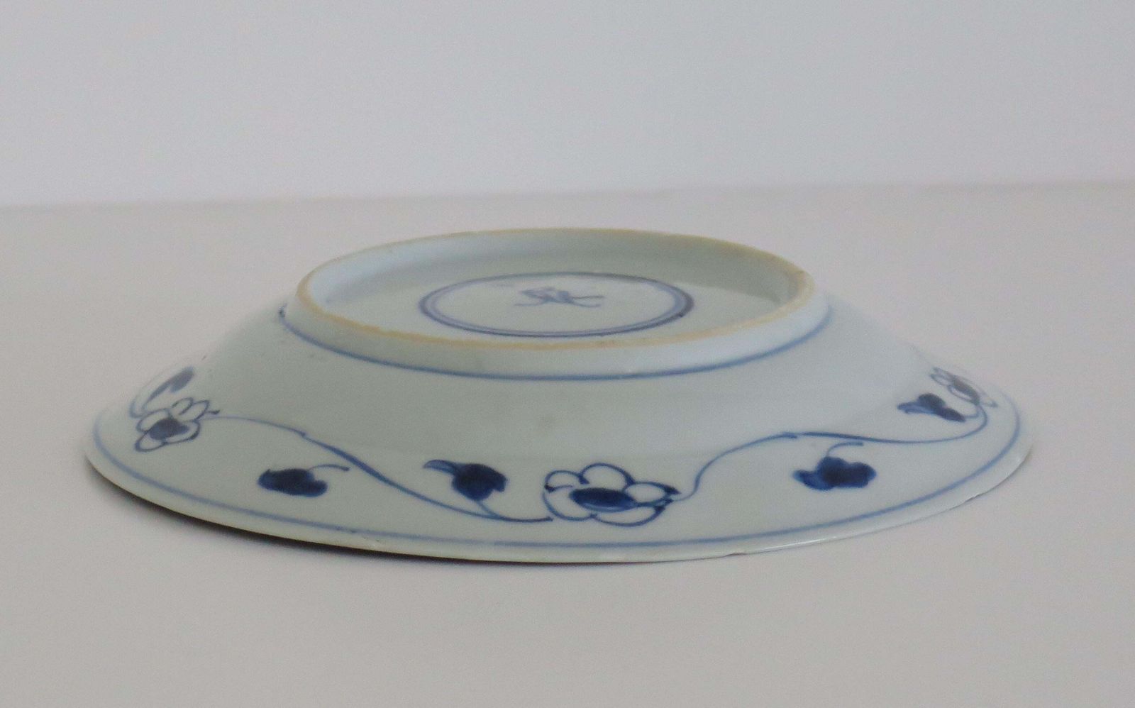 470.0 Chinese Kraak Period Plate Or Dish Porcelain Blue And White, Ming Wanli, Ca 1610 photo