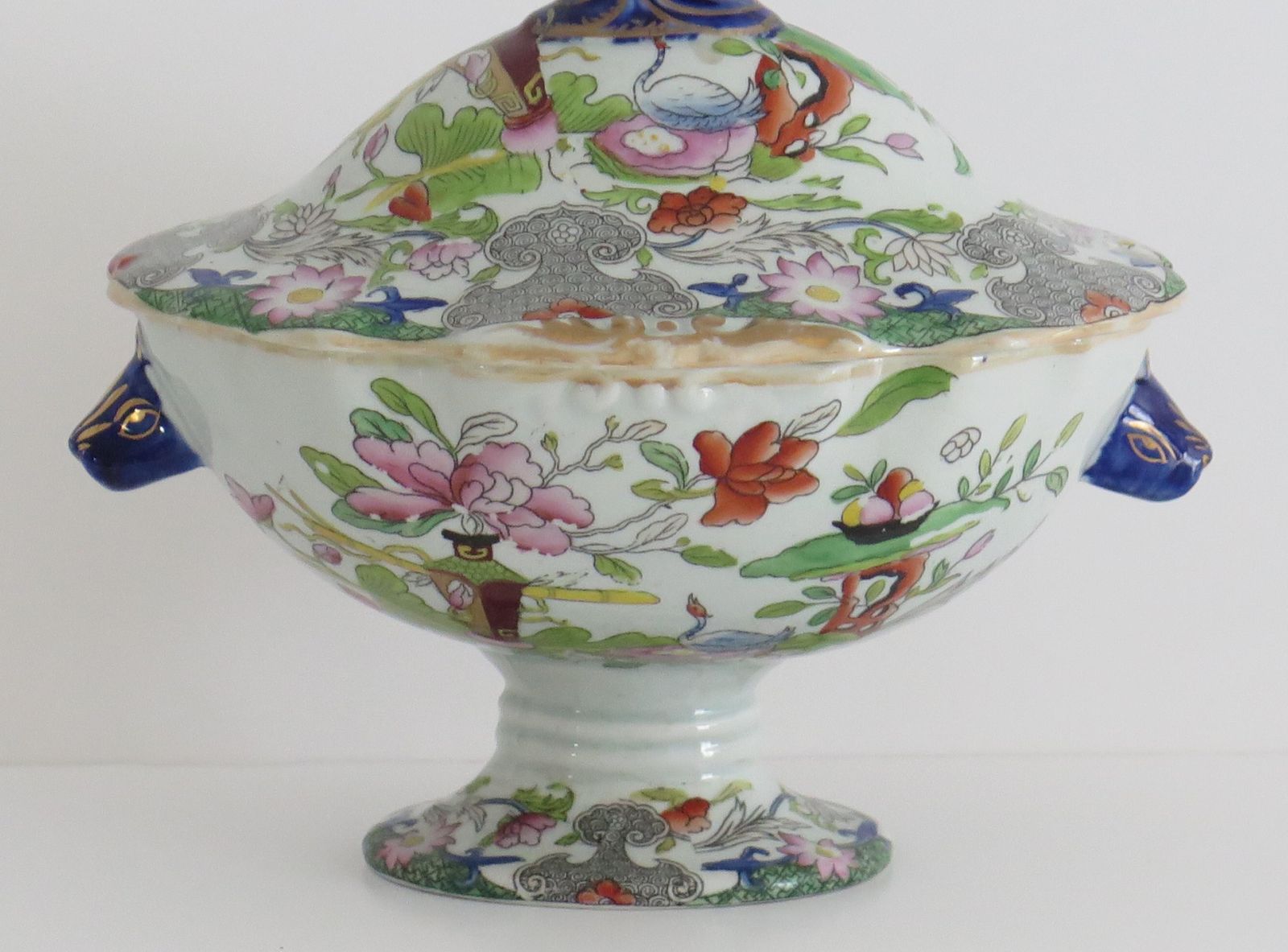 Mason's Ironstone Sauce Tureen & Cover Table & Flower Pot Ptn, Georgian Ca 1818 photo for sale