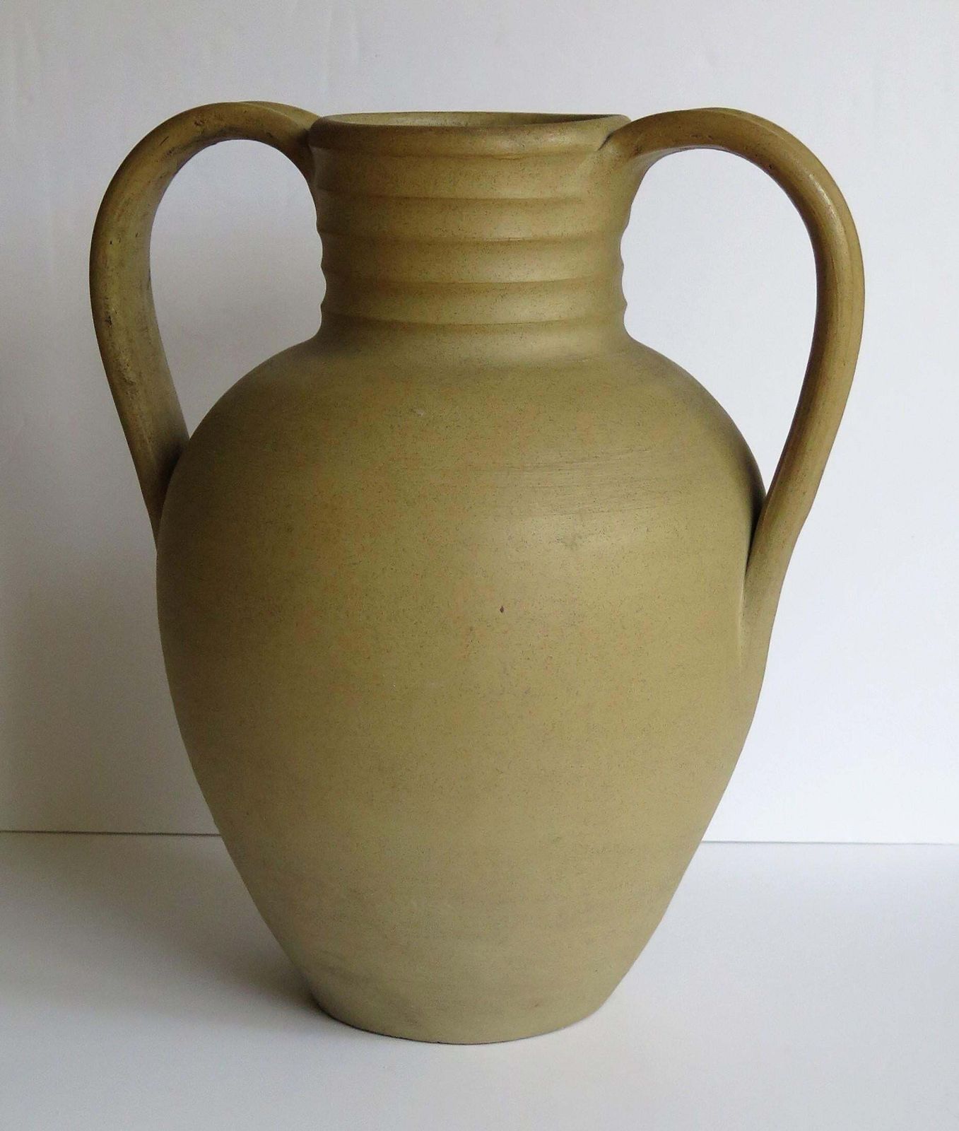 Large Stoneware Vase Or Urn By Moira Pottery Hillstonia Hand Potted, Circa 1935 photo vinterior