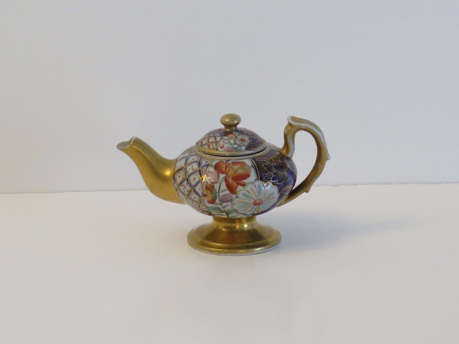 Rare Mason's Ironstone Miniature Teapot In Plaid Japan Rare Pattern, Circa 1820 photo vinterior