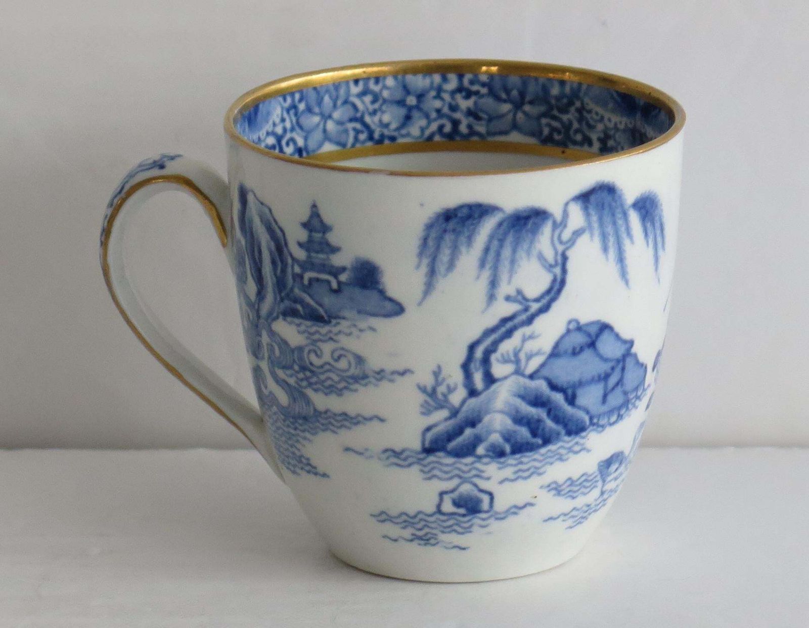 Antique John Turner Porcelain Cup And Saucer In Traveller Pattern, Circa 1795 photo vintage