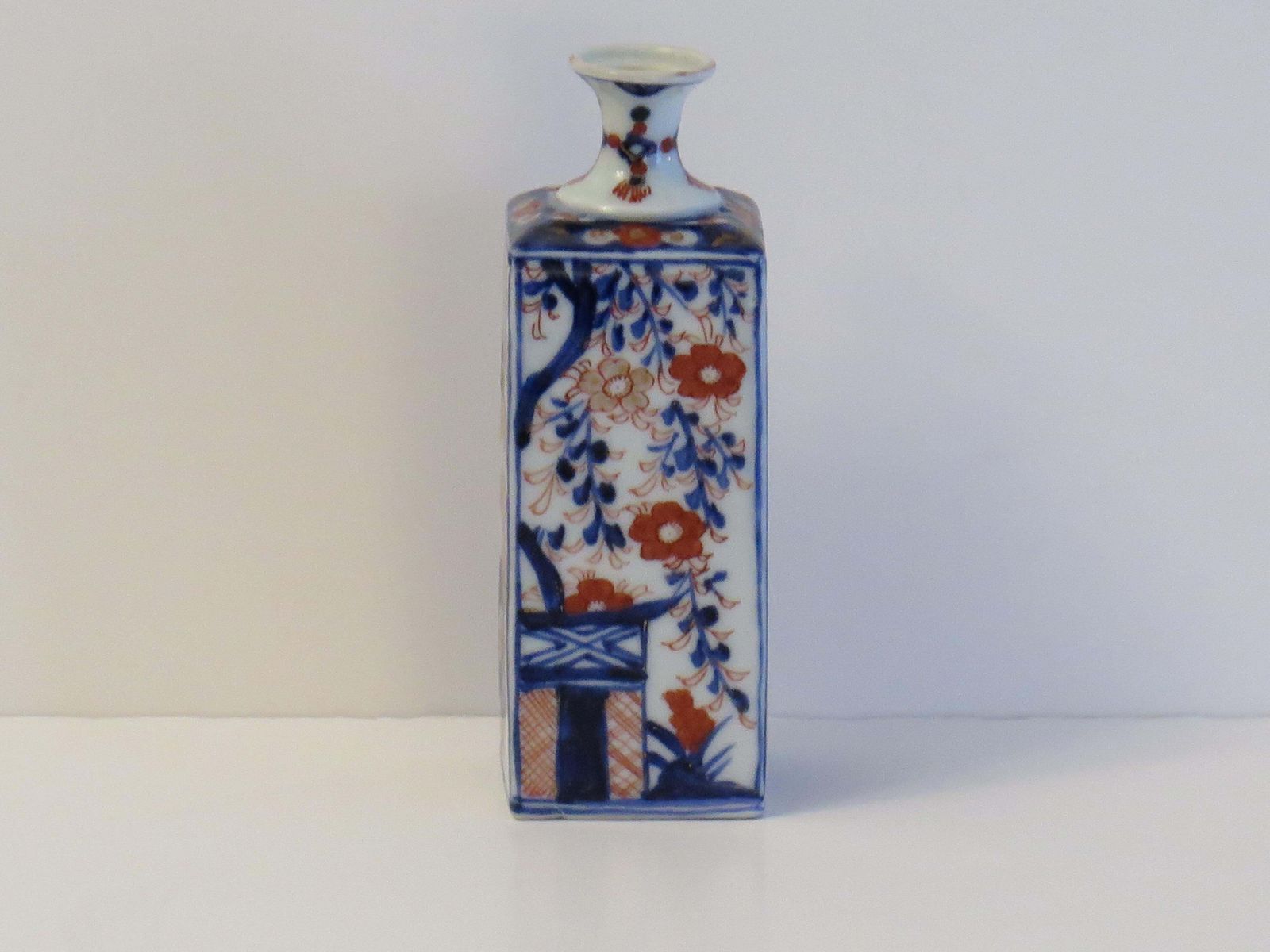 18thc. Chinese Export Porcelain Bottle Vase Hand Painted Imari, Qing Ca 1740 photo buy
