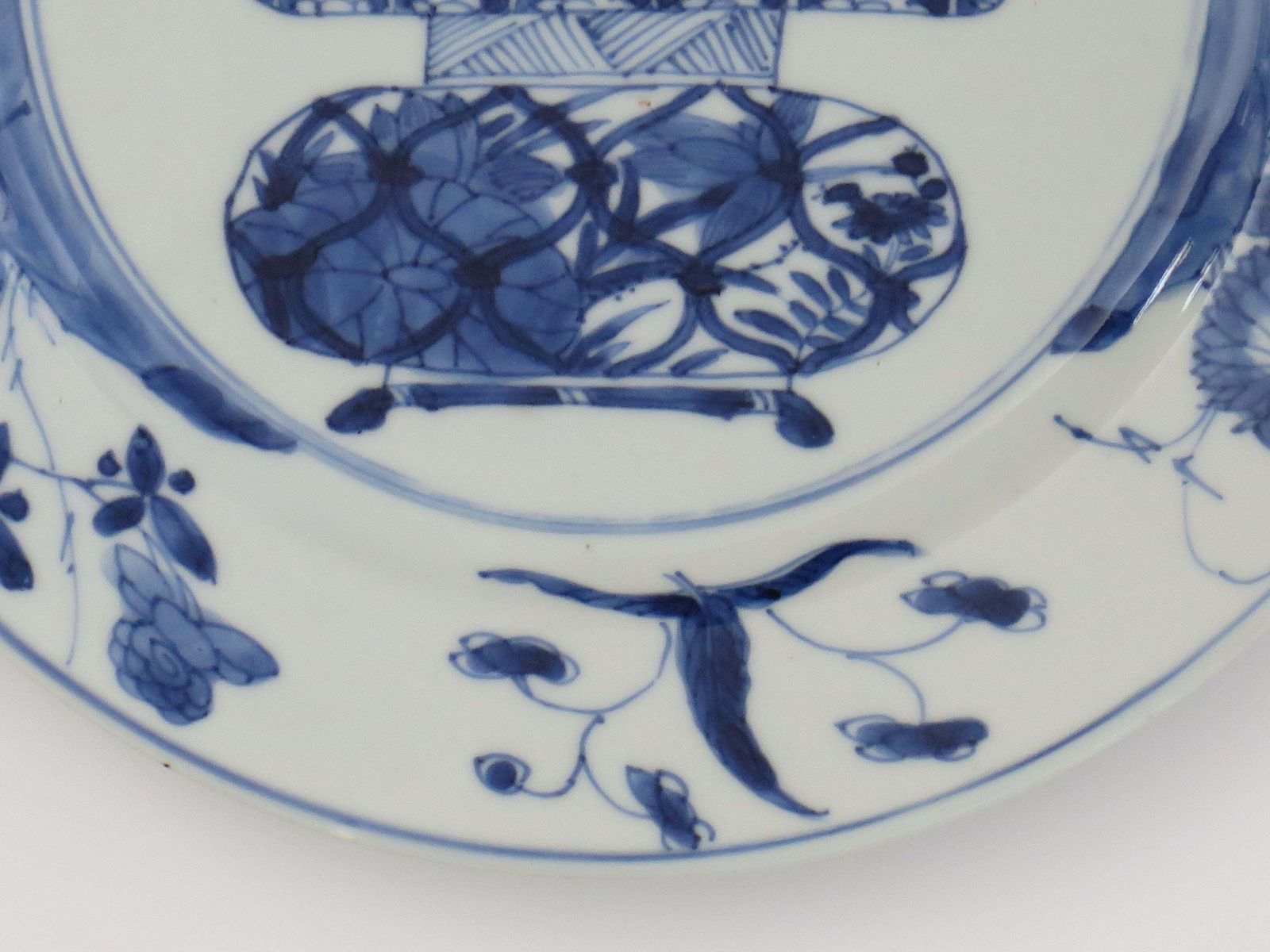 Chinese Kangxi Mark & Period Plate Porcelain Blue & White Flower Basket, Ca 1700 photo vinterior