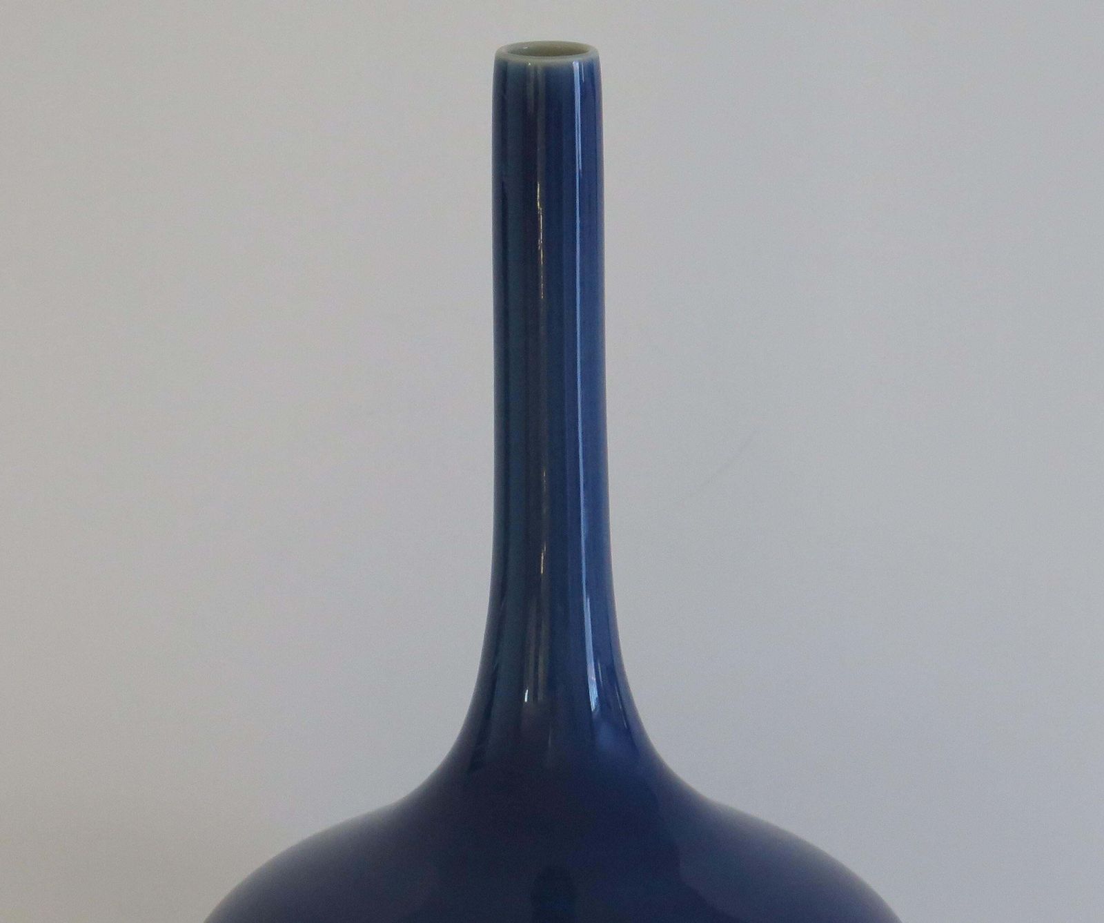 Tall Chinese Porcelain Bottle Vase Sapphire Blue 6 Char Mark, Late 19thc Qing photo 925.0