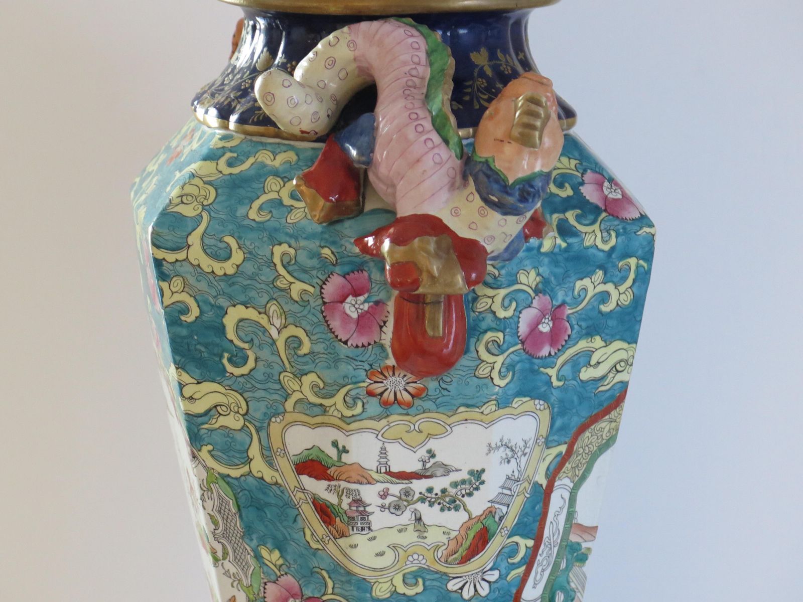 Rare Masons Ironstone Lidded Alcove Very Large Vase With Dragons, Ca 1825 photo vintage