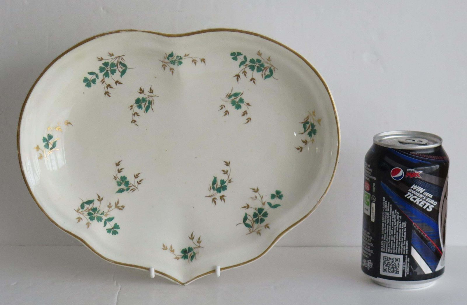 photo for sale Late Georgian Derby Desert Dish Heart Shaped Porcelain Gilded Ptn, Circa 1825