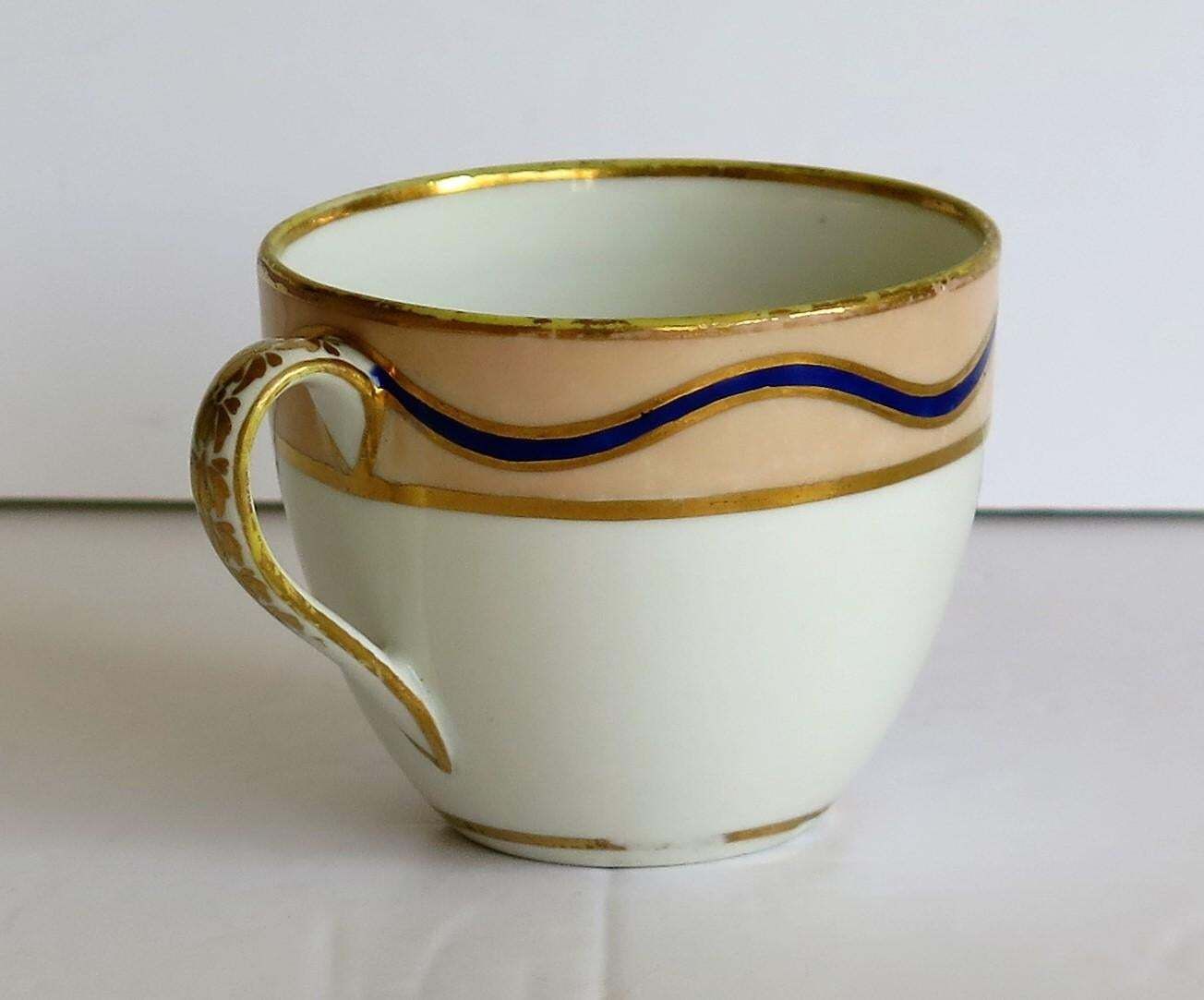 photo vinterior Early Derby Porcelain Cup & Saucer Rare Pattern 128 Puce Crown Marks, Circa 1795
