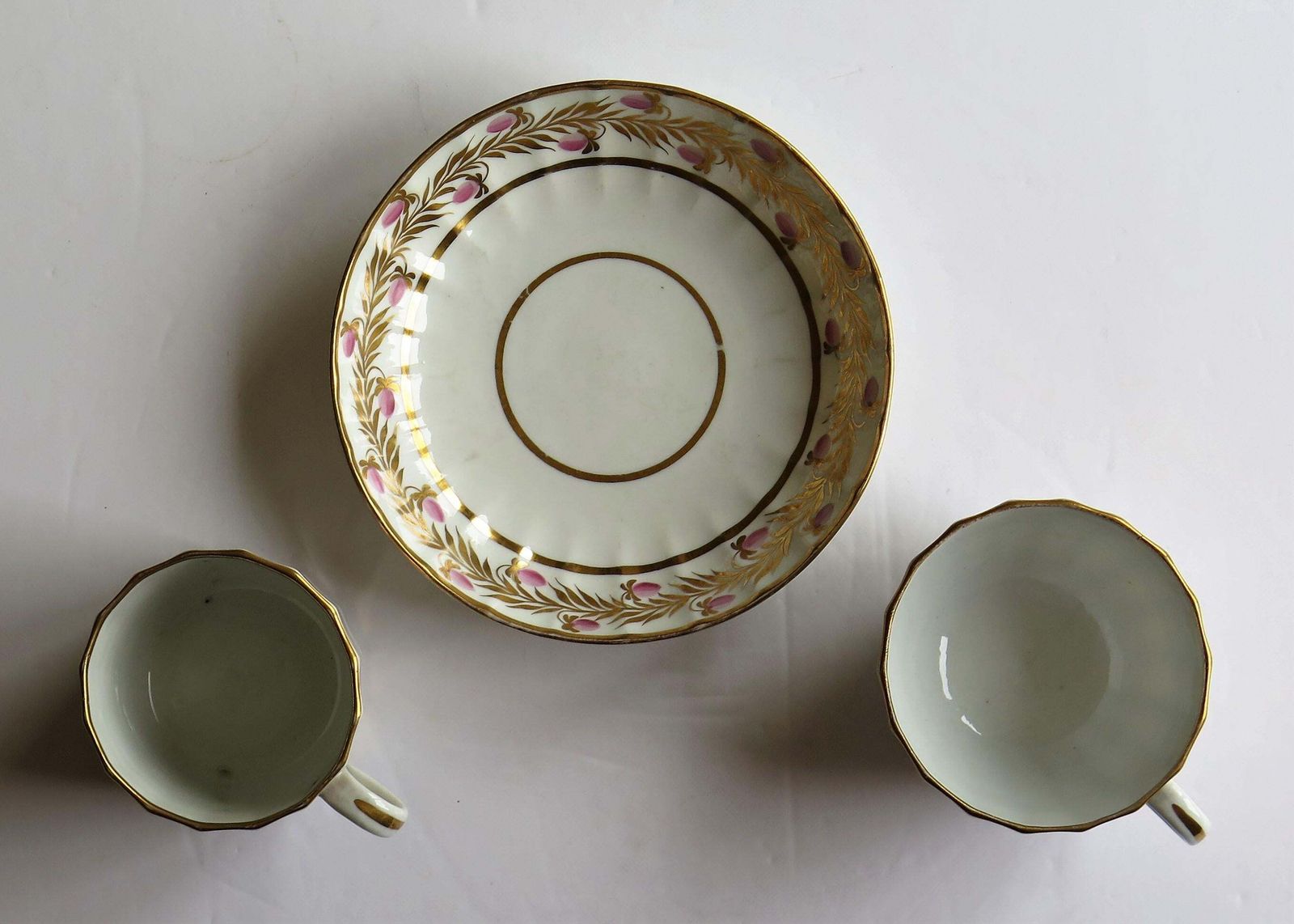 316.0 Georgian Coalport Porcelain Trio Hand Painted And Gilded, Circa 1790 1800 photo