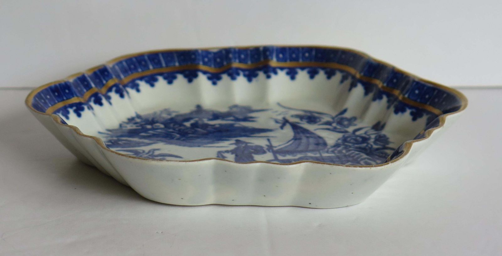 First Period DR. Wall Worcester Porcelain Teapot Stand Fisherman Ptn, Circa 1775 photo Home Decor