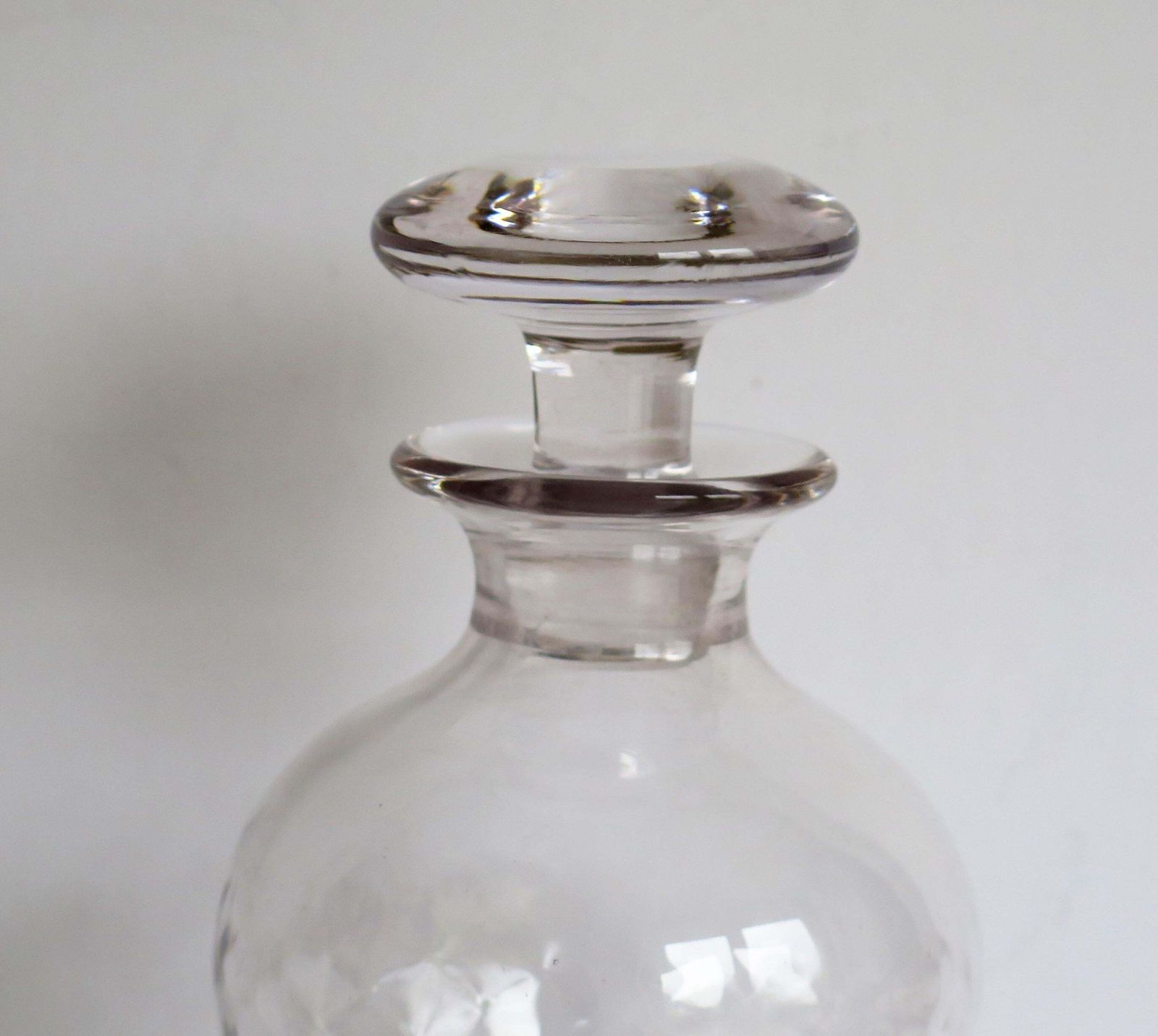 Edwardian Blown Glass Decanter Dimple Moulded With Mushroom Stopper, Circa 1900 photo 246.0
