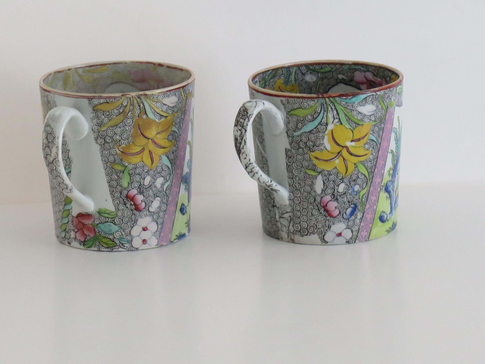 Georgian Masons Pair Of Mugs Ironstone In Chinese Scroll Ptn Very Rare, Ca 1818 photo vintage