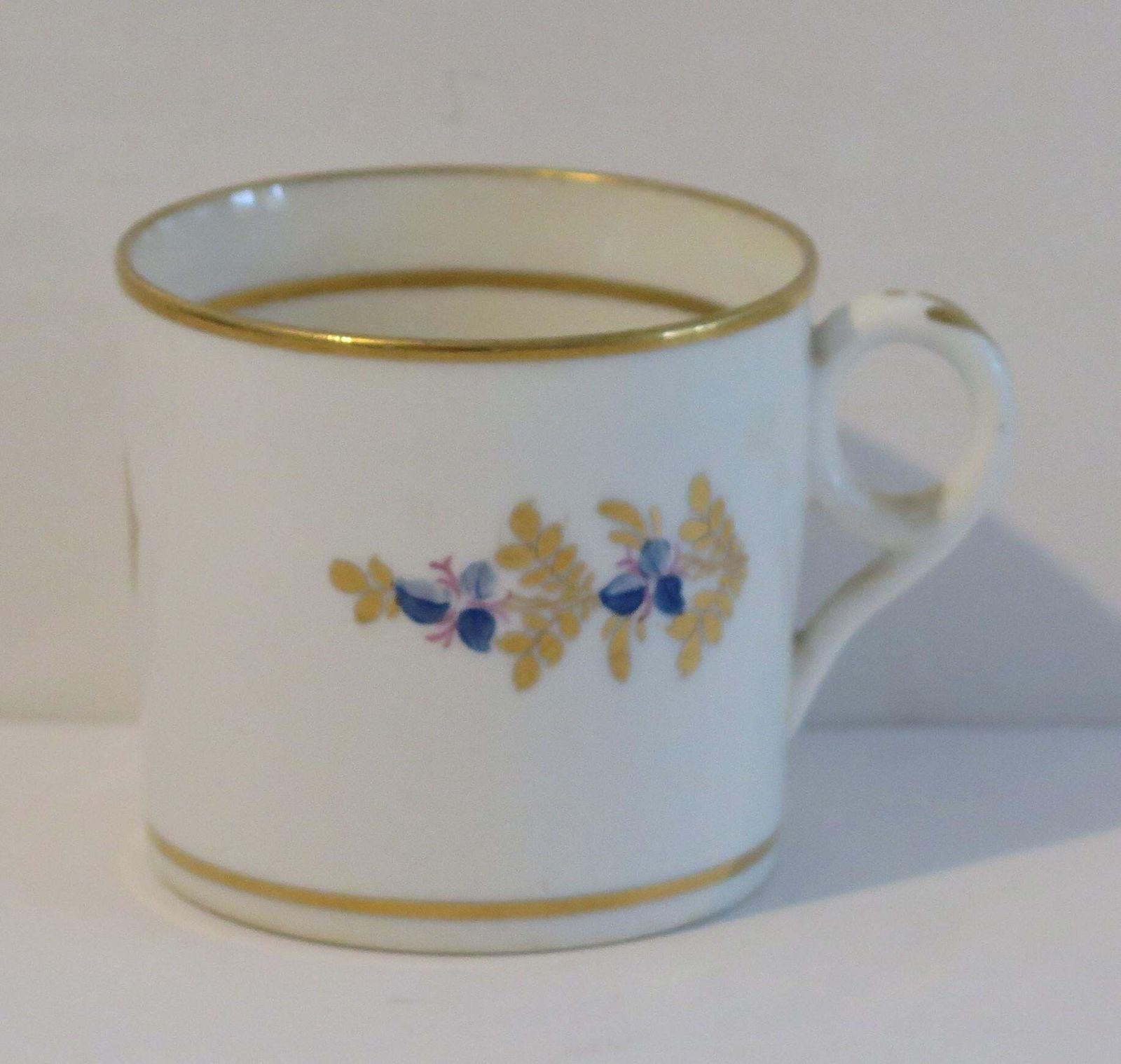 George 111 Early Minton Porcelain Coffee Can Hand Painted  Pattern 76, Ca 1805 photo furniture