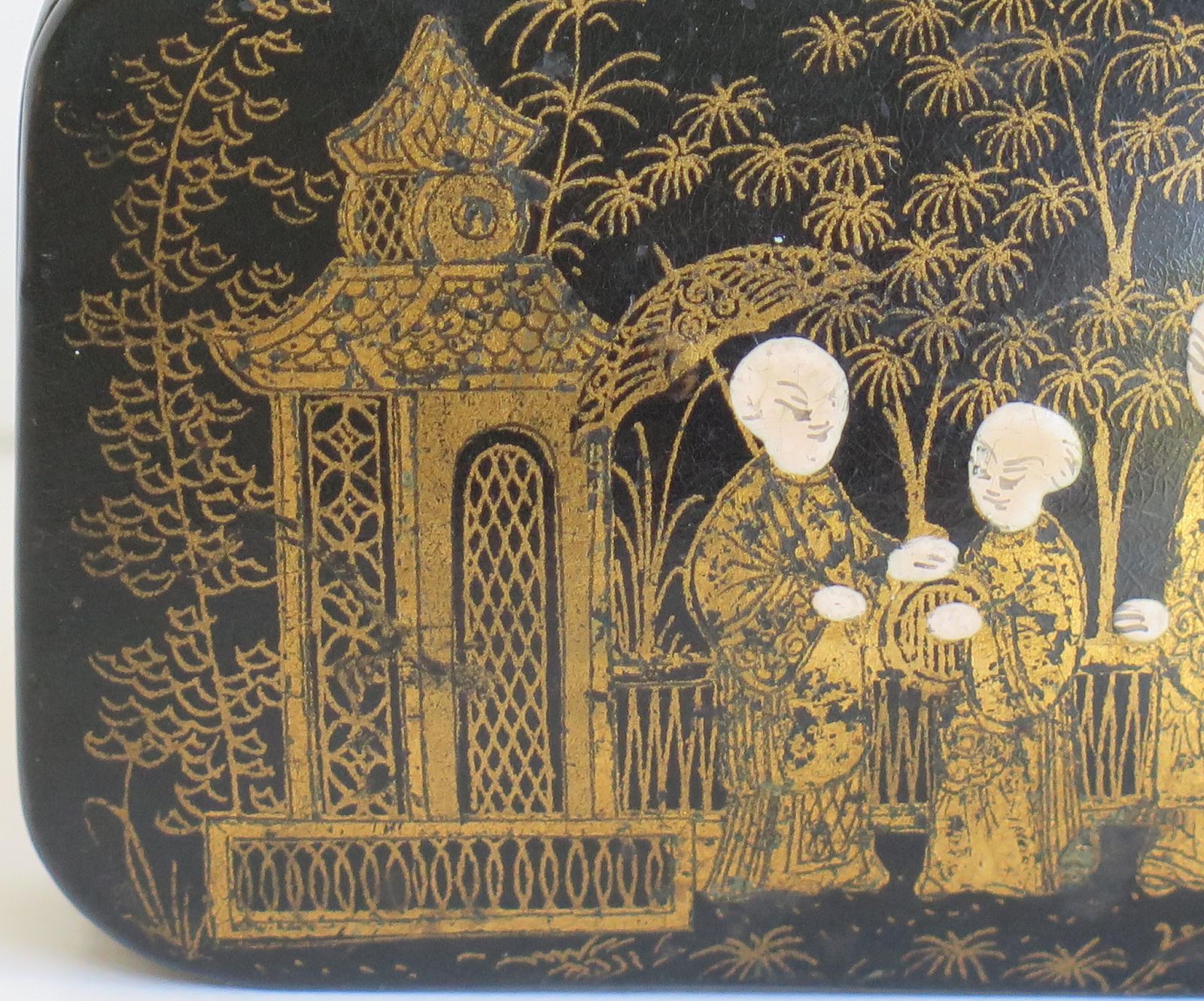 photo for sale Japanese Laquered Box With Hinged Lid Hand Painted, 19th Century Meiji Period