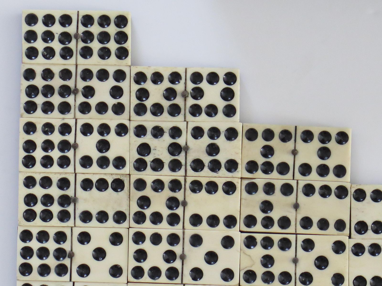 Victorian "9 Spot" Dominoe Game 55 Piece Set In Jointed Hardwood Box, 19th C. photo vintage