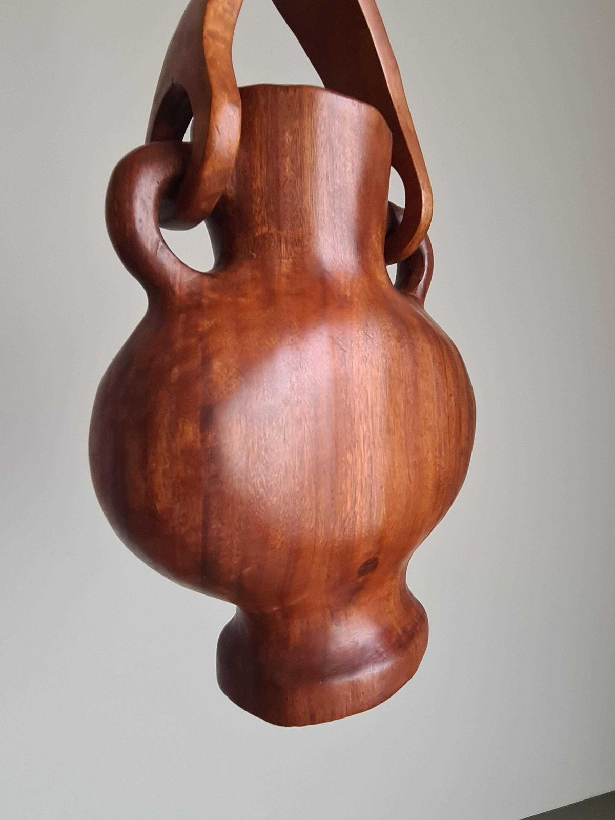 photo furniture Hanging Vase In Solid Wood Carved In The Mass / Handcrafted / 1960 / Mid Century / Decoration / 20th Century / Brutalist