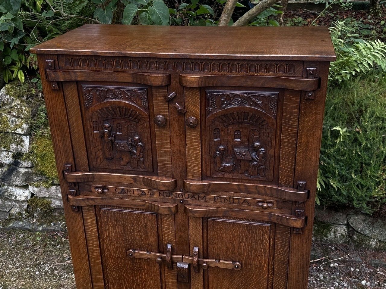 A Nigel Griffiths Monastic Carved Oak Flemish Drinks Cabinet / Wine Cupboard photo vintage