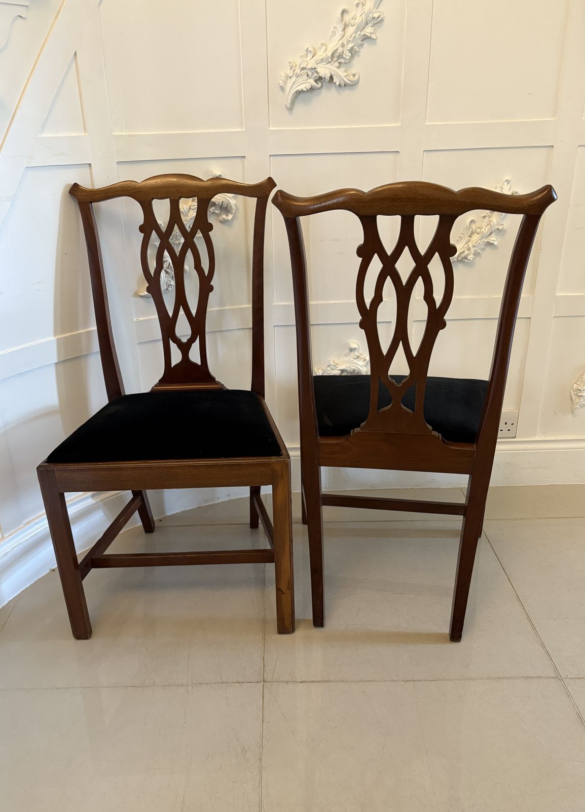 photo furniture Set Of 8 Antique Early 20th Century Quality Mahogany Dining Chairs