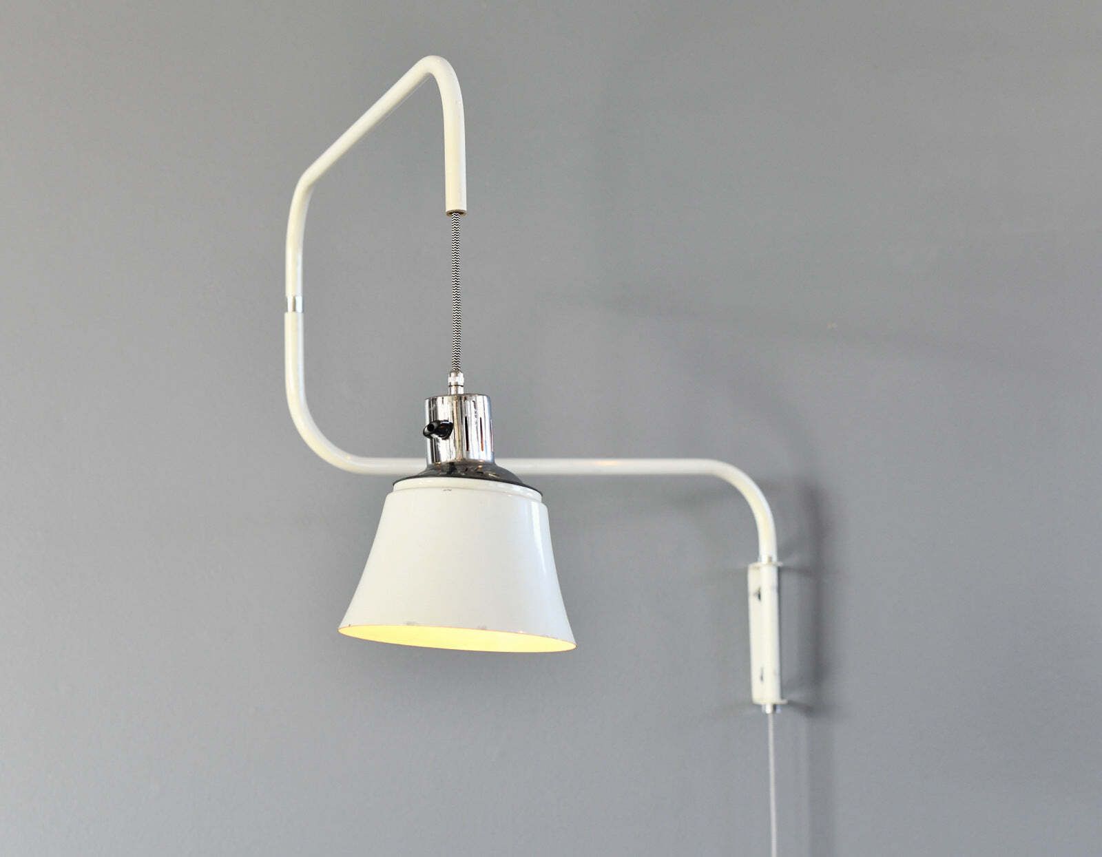 photo for sale Bauhaus Task Lamp By Werner Glasenapp For Ugo Pollice Circa 1930s