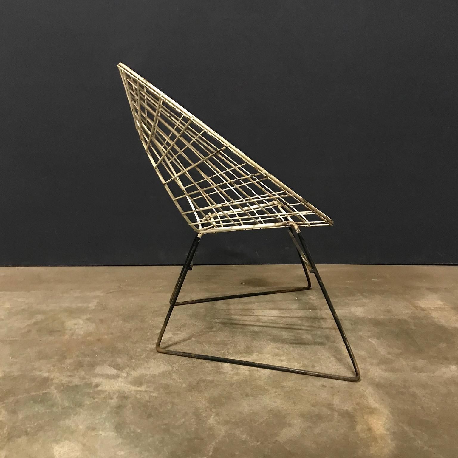 Elegant 1960s Chair In Style Of Ferrari And Hardoy Plus Bertoia, Circa 1960 photo Furniture