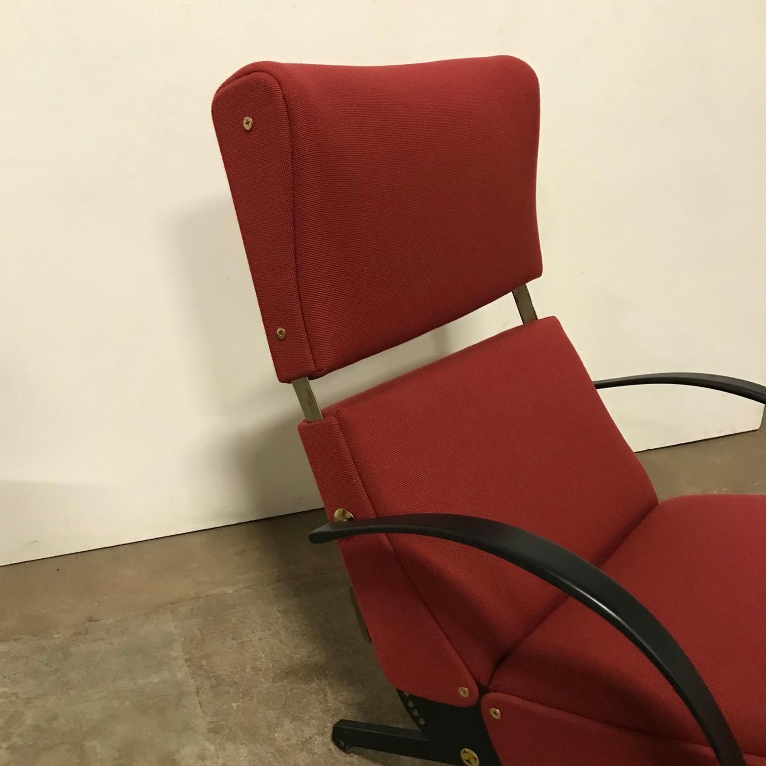 photo vintage 1956, Osvaldo Borsani, P40 Adjustable Lounge Chair In Terra Red Fabric