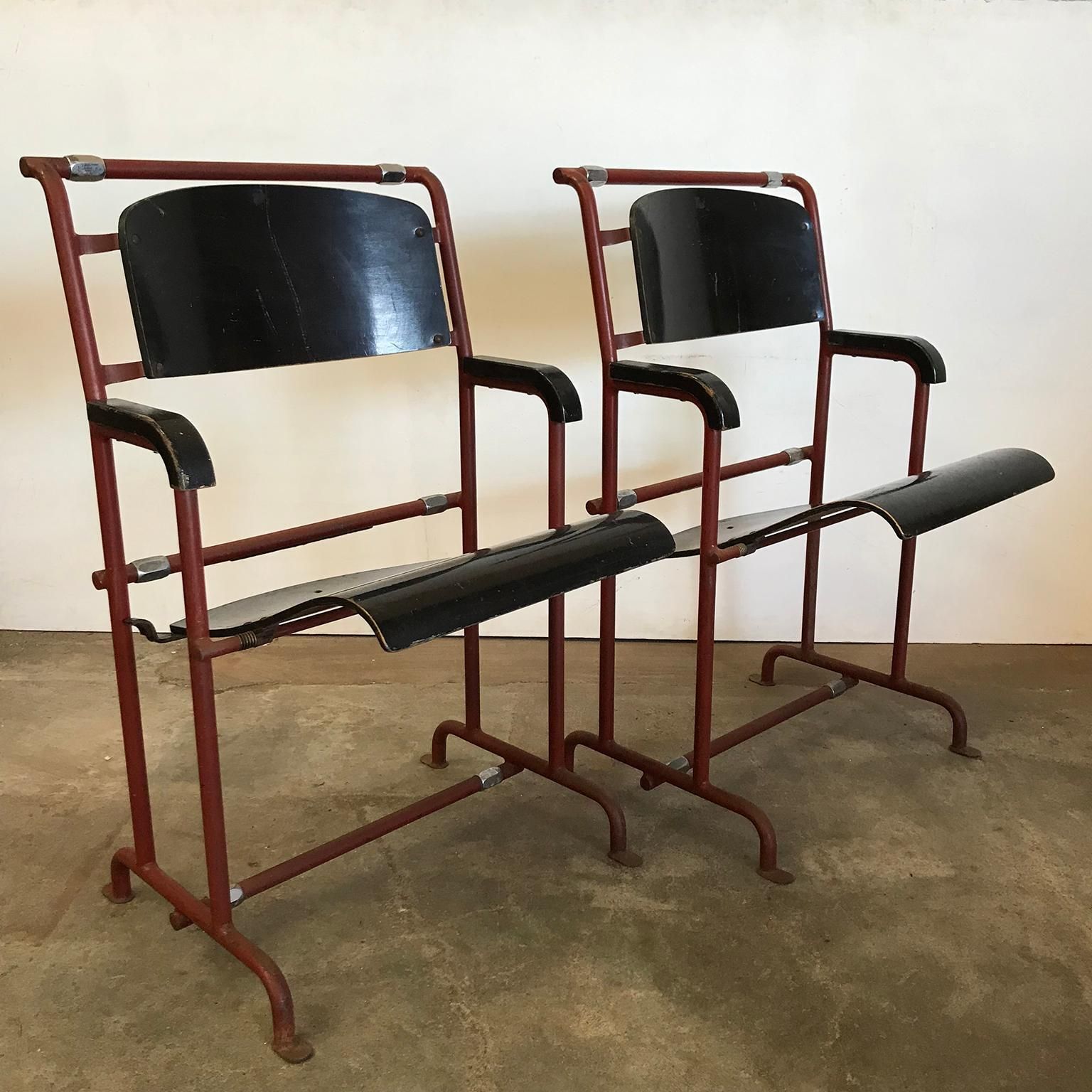 1932, Gerrit Rietveld / Ing. Mertens For Hopmi Factory, In Black Painted Plywood photo furniture