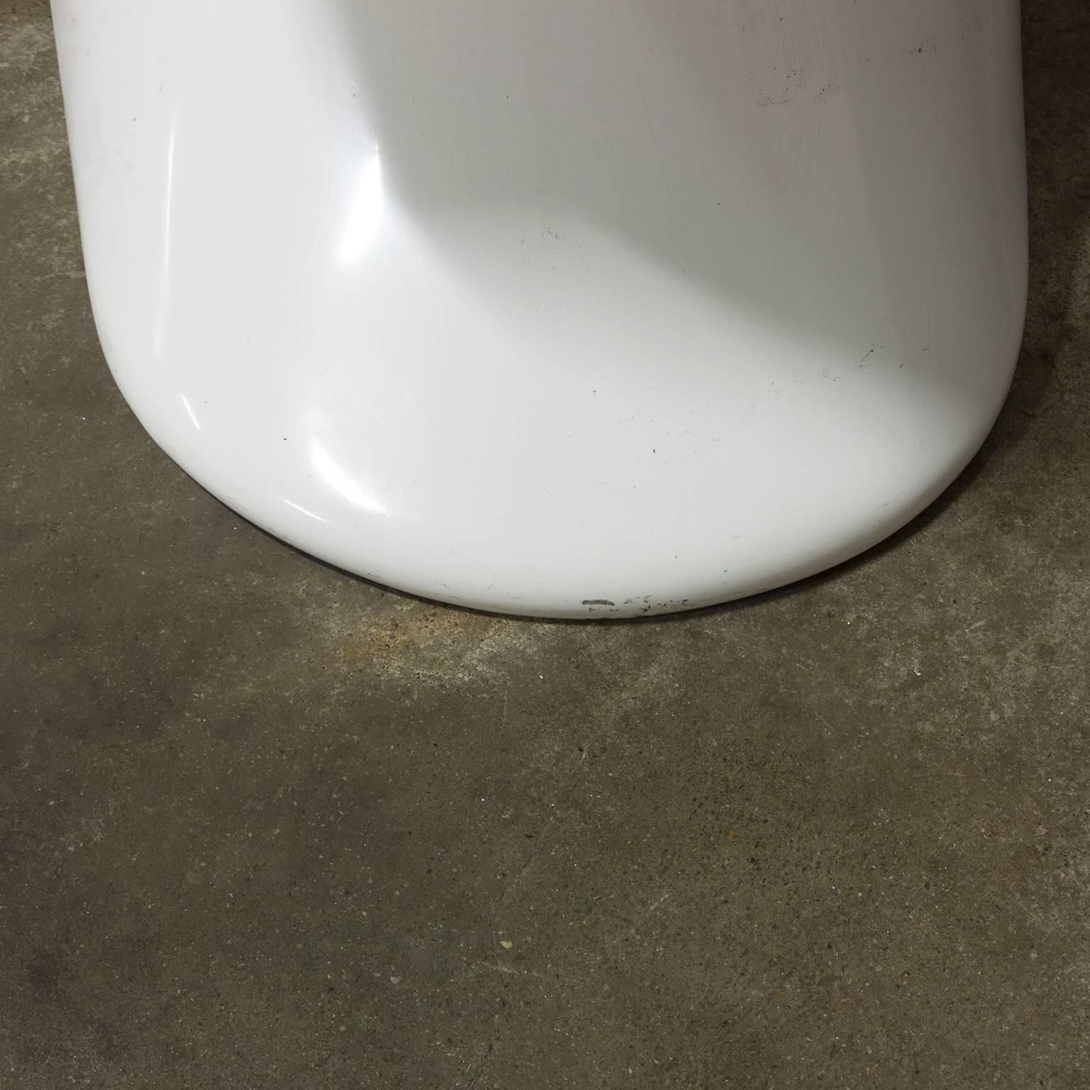 1965, Verner Panton, Stacking Chair, Herman Miller, Second Edition In White photo buy