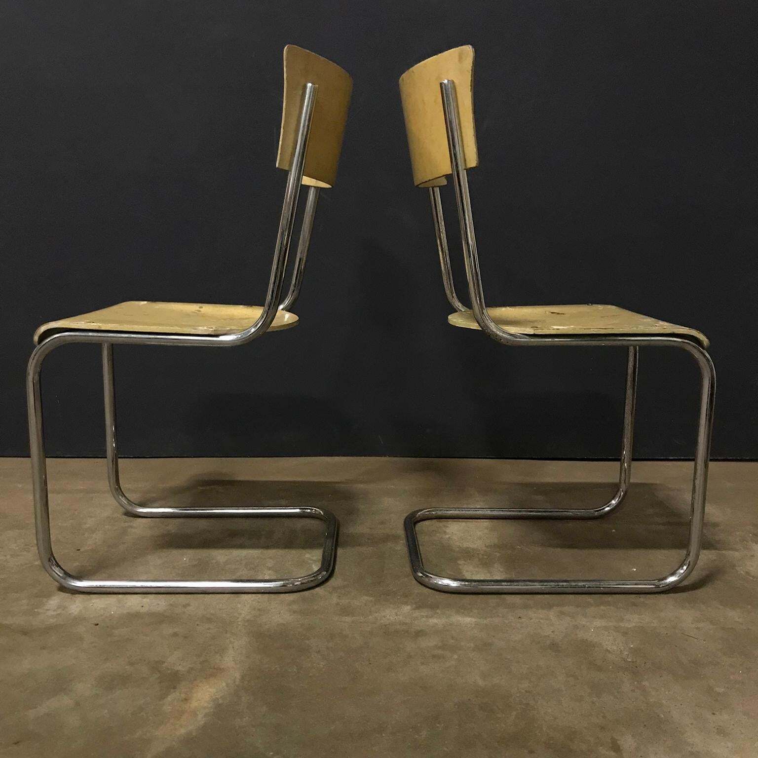 1931, Mart Stam For Thonet, Set Of Light Yellow Wooden S43 photo for sale