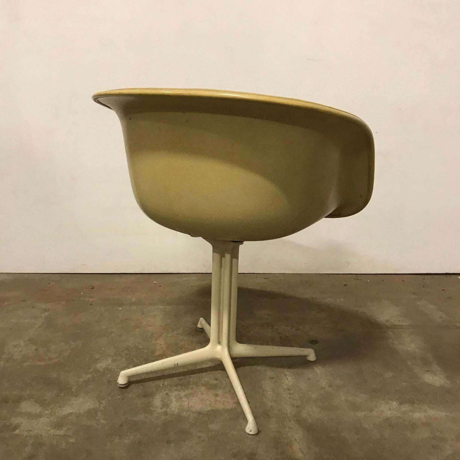 1960, Ray And Charles Eames, Original La Fonda Chairs By Miller In First Fabric photo 1920.0