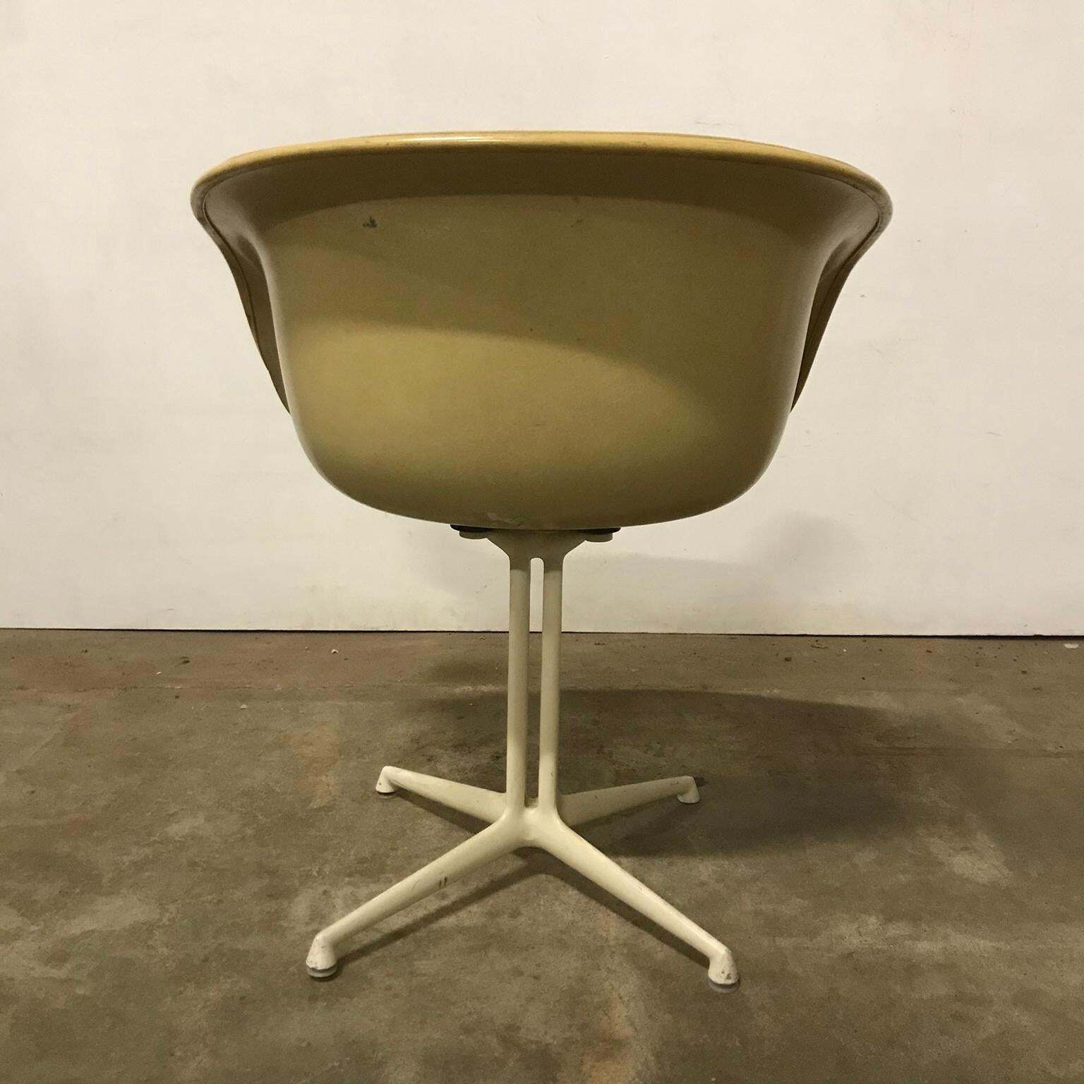 1960, Ray And Charles Eames, Original La Fonda Chairs By Miller In First Fabric photo vinterior