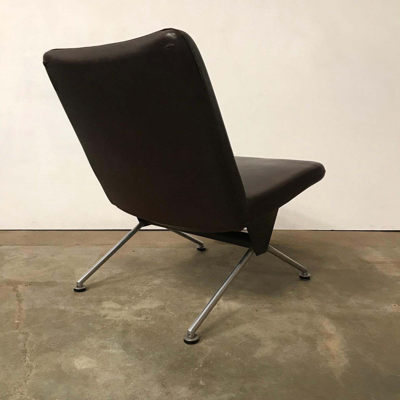 1961, Andre Cordemeyer For Gispen, Midcentury Dutch Easy Chair No. 1432 photo for sale