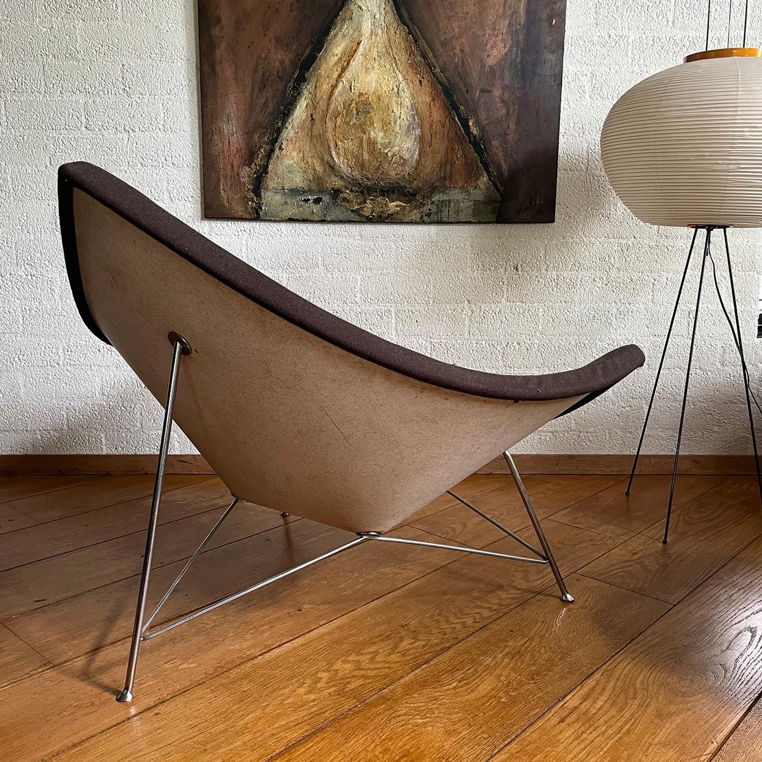 photo furniture Early, Metal Shell ! Coconut Chair By George Nelson In Brown Upholstery, 1955