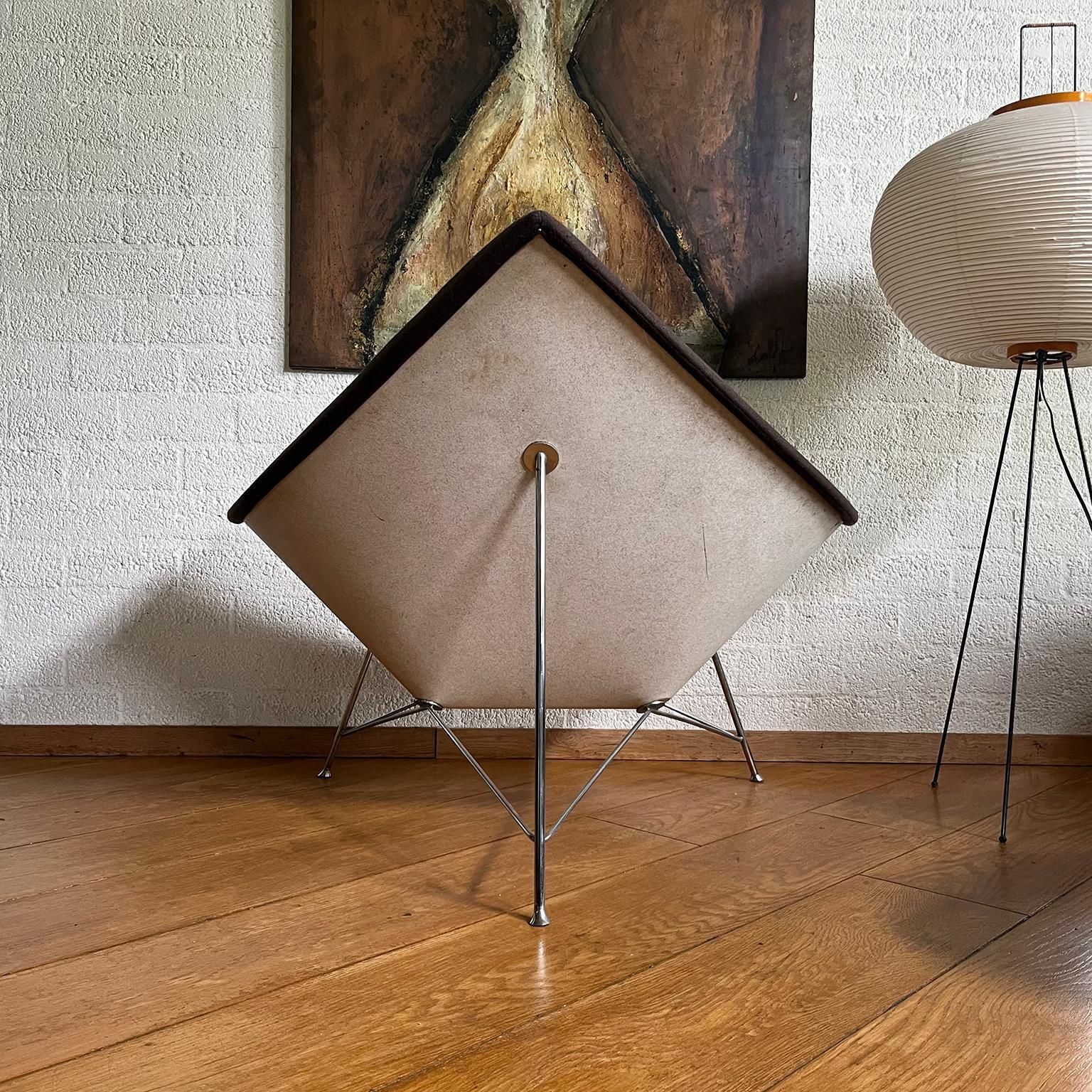 photo for sale Early, Metal Shell ! Coconut Chair By George Nelson In Brown Upholstery, 1955